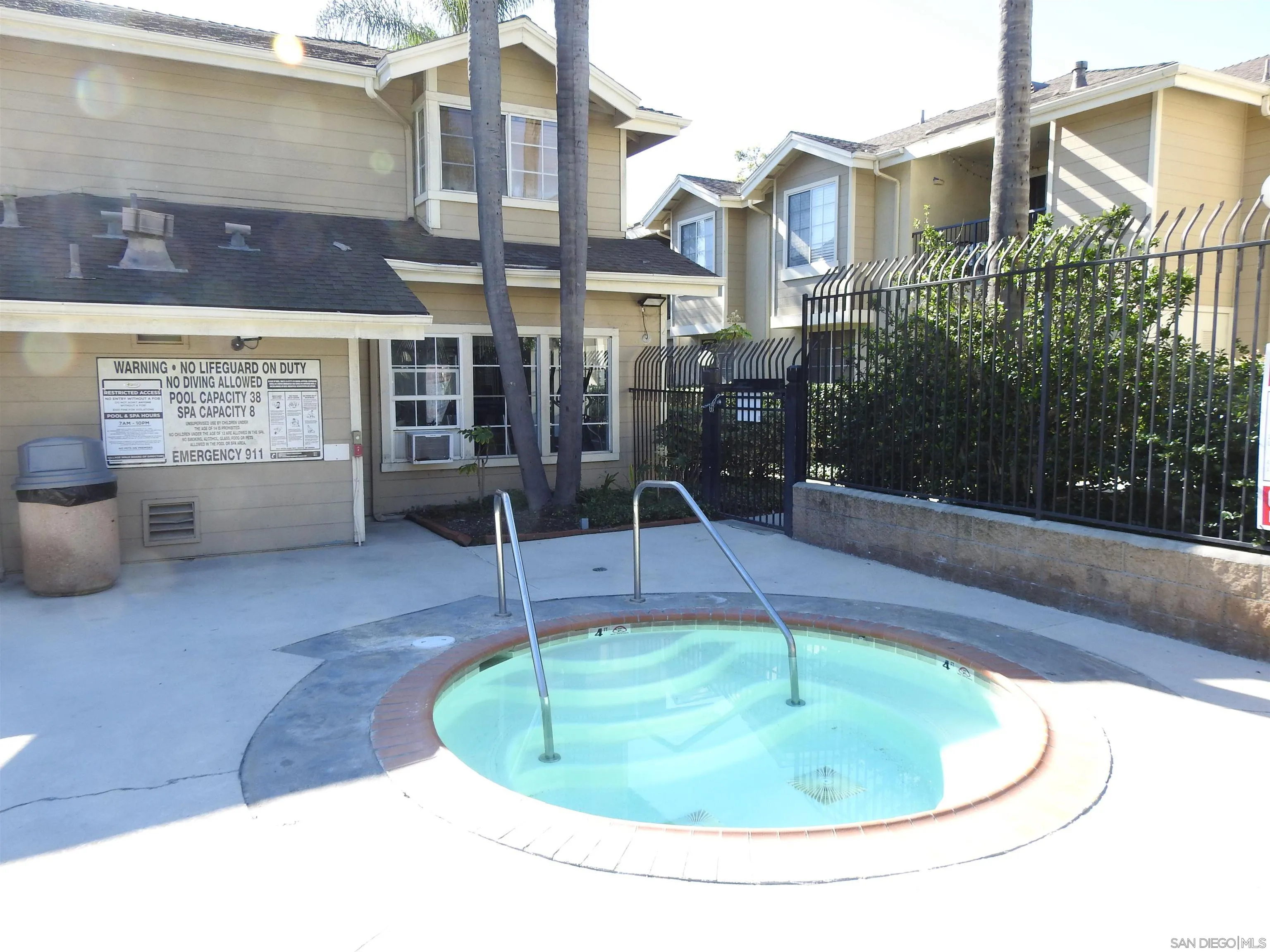 https://cdn.realtyfeed.com/cdn/127/2600750/1f7f9e56e04ce34fe473e0a0b4ddf016.webp