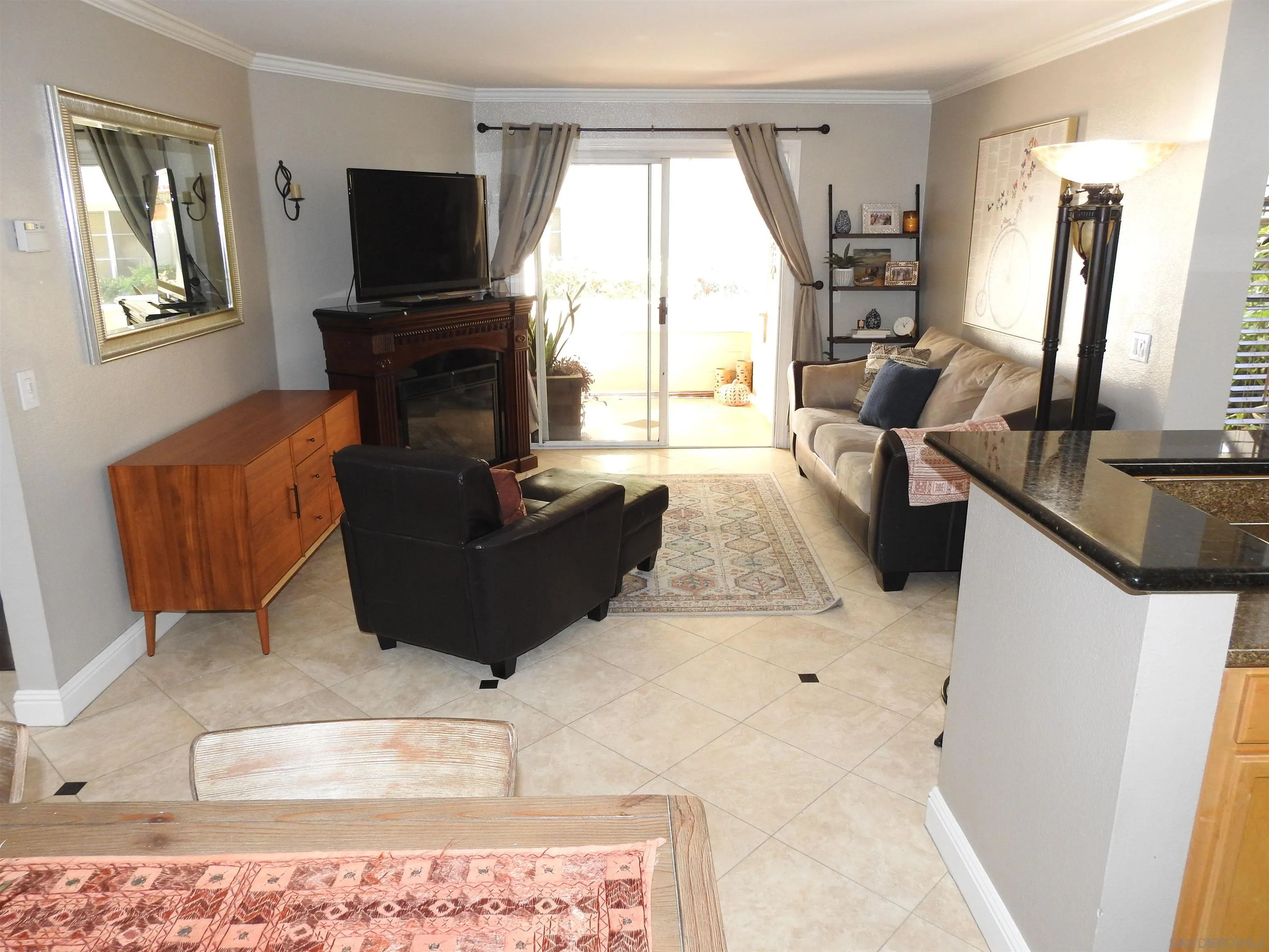 https://cdn.realtyfeed.com/cdn/127/2600750/fadf62835a25770bd306a189e3a60a79.webp