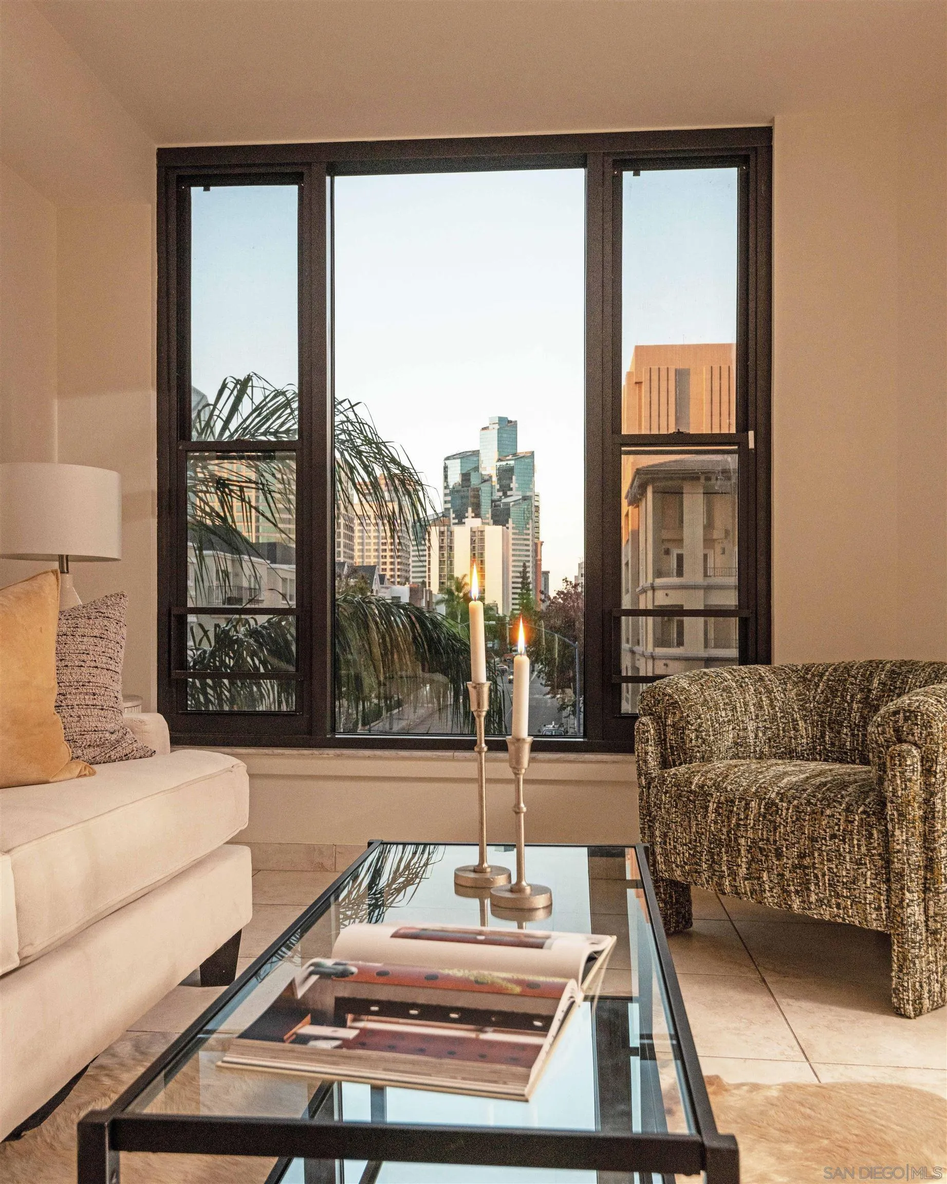 Photo #4: 2600752 Listing: Photo #4