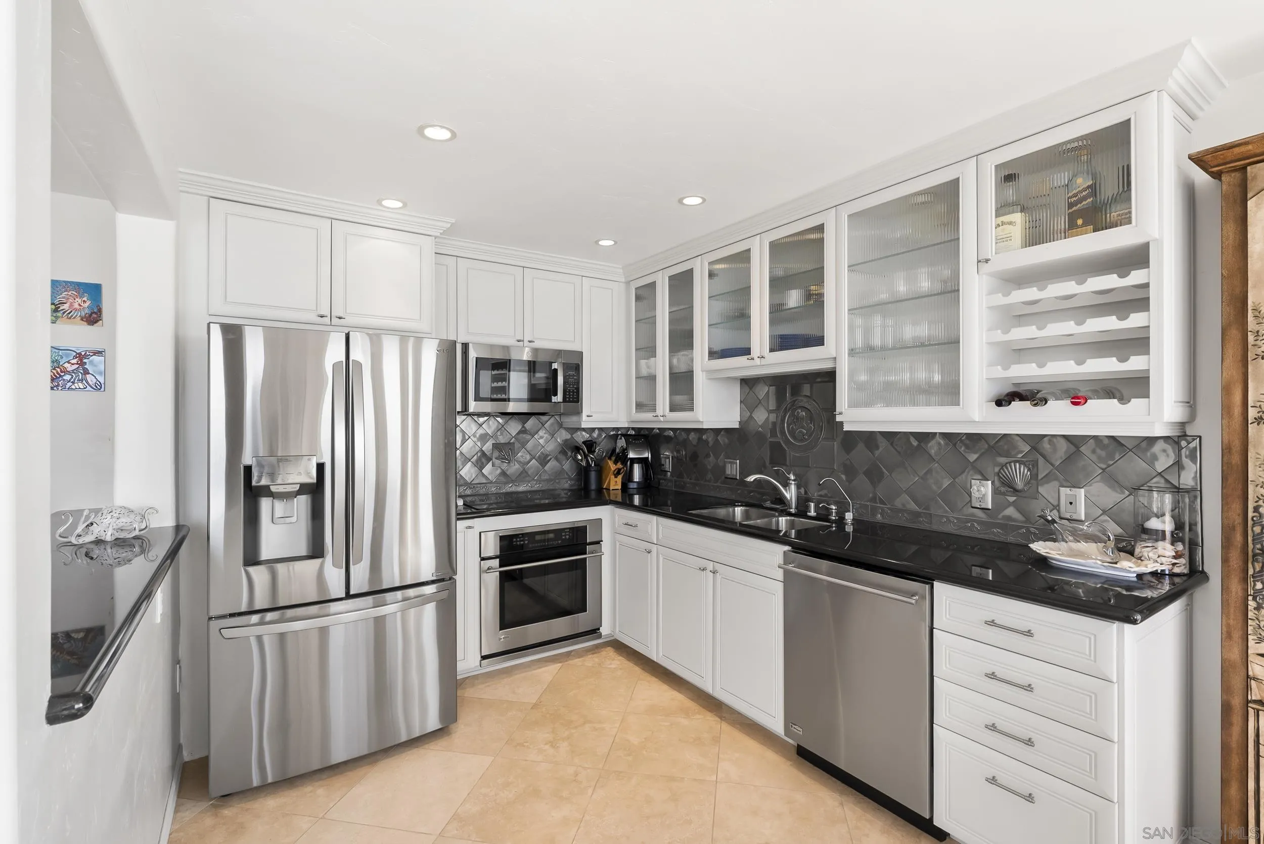 Photo #6: 2600760 Listing: Photo #6