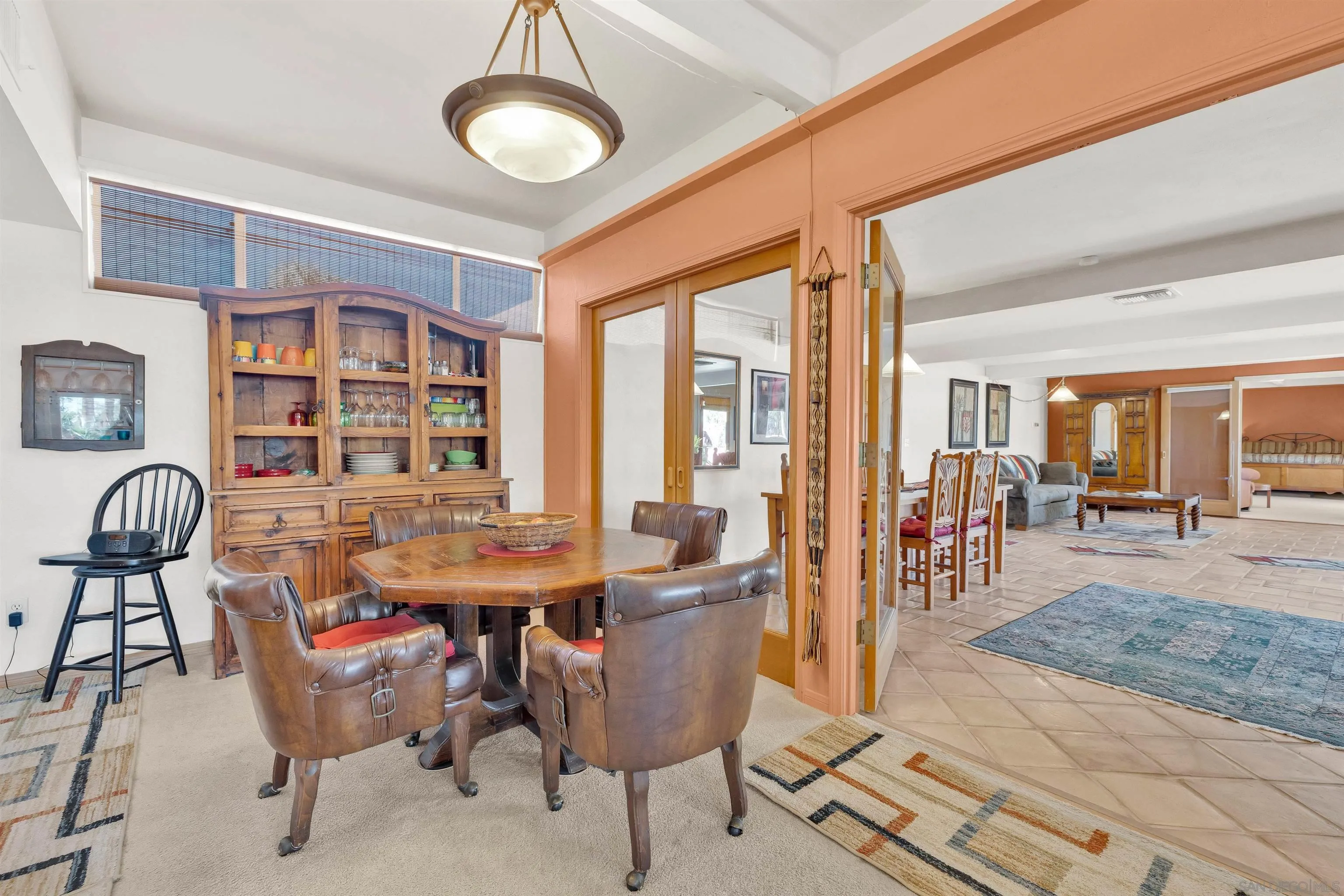 https://cdn.realtyfeed.com/cdn/127/2600767/4292754a88c5c9aa6dd93007162bf9f9.webp