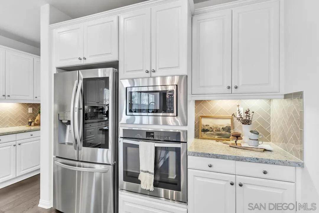 https://cdn.realtyfeed.com/cdn/127/2600777/f09499c3fa85cb0319dc34902a94e417.webp