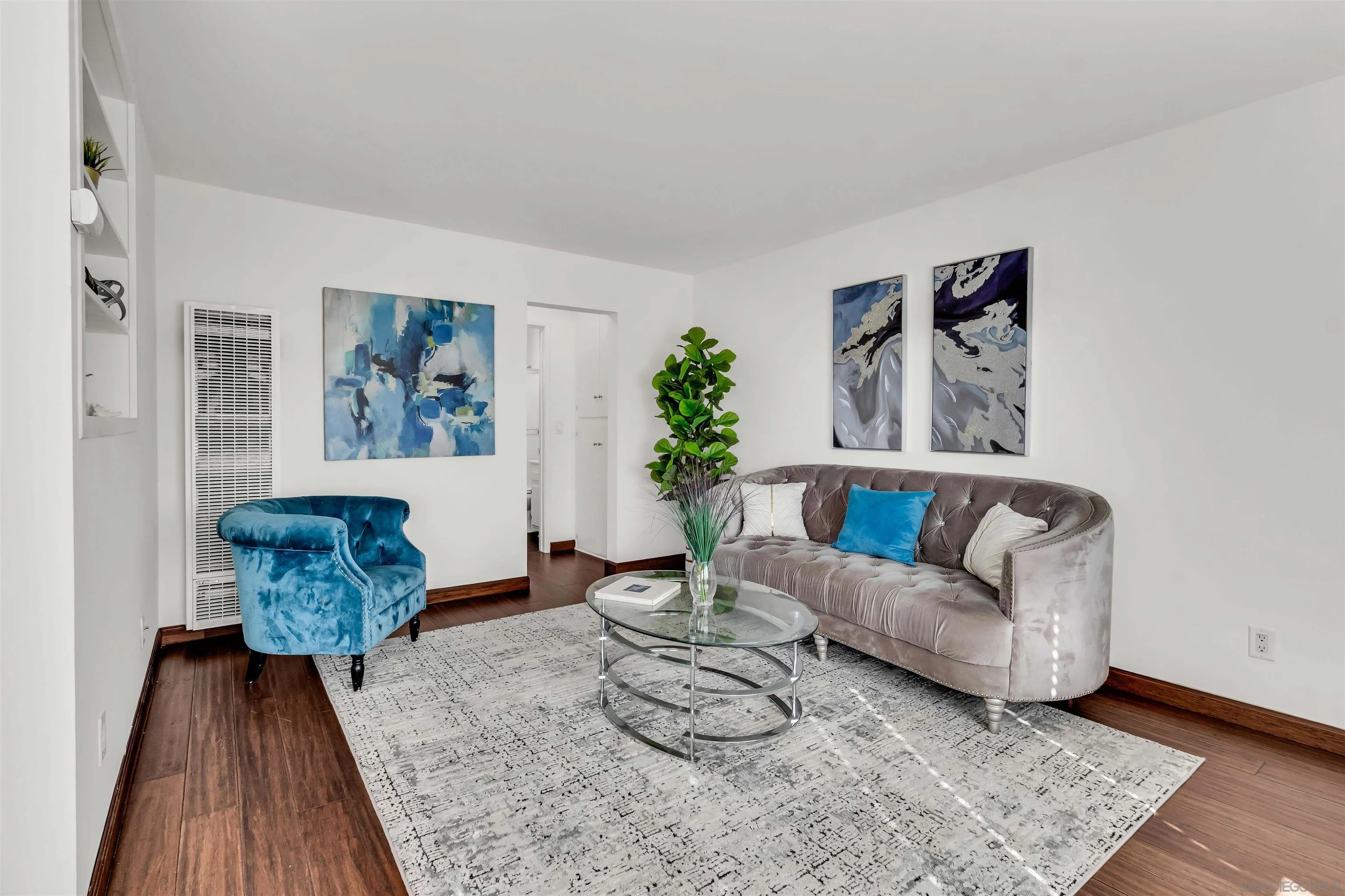 Photo #2: 2600778 Listing: Photo #2