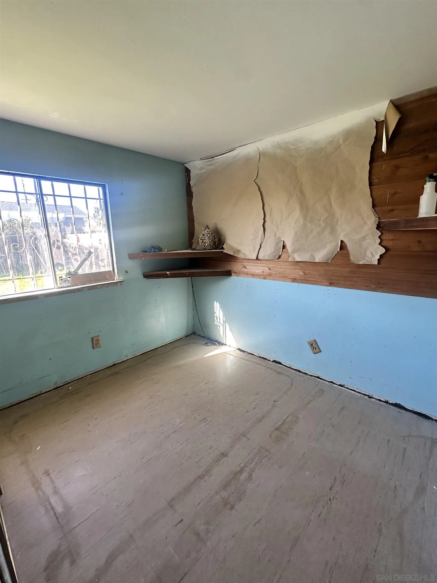 https://cdn.realtyfeed.com/cdn/127/2600781/8e76189ed220d57993102ebe2965cbc5.webp