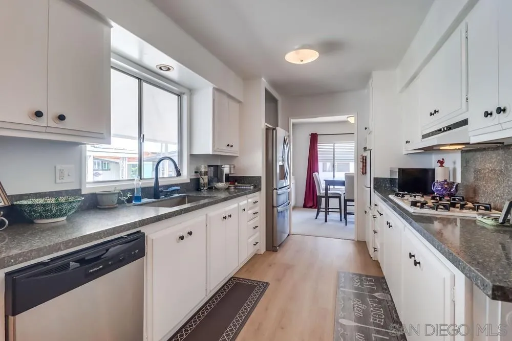 https://cdn.realtyfeed.com/cdn/127/2600789/0e4389615ecc6921f6aac25f51cd3c5c.webp