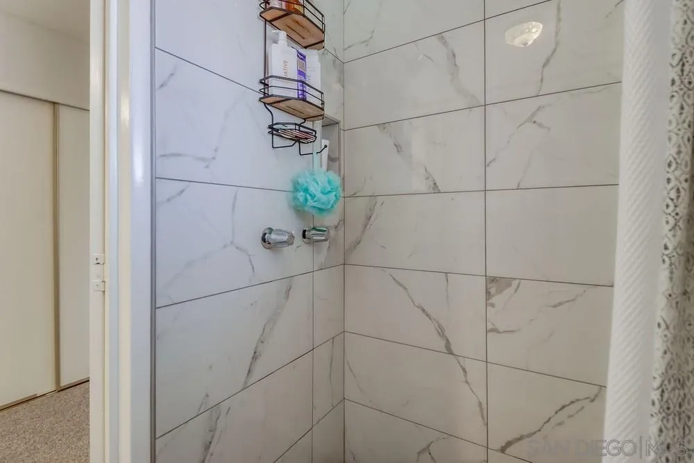 https://cdn.realtyfeed.com/cdn/127/2600789/8e96a8e96cad89b54d6764e2f6ed6ba0.webp