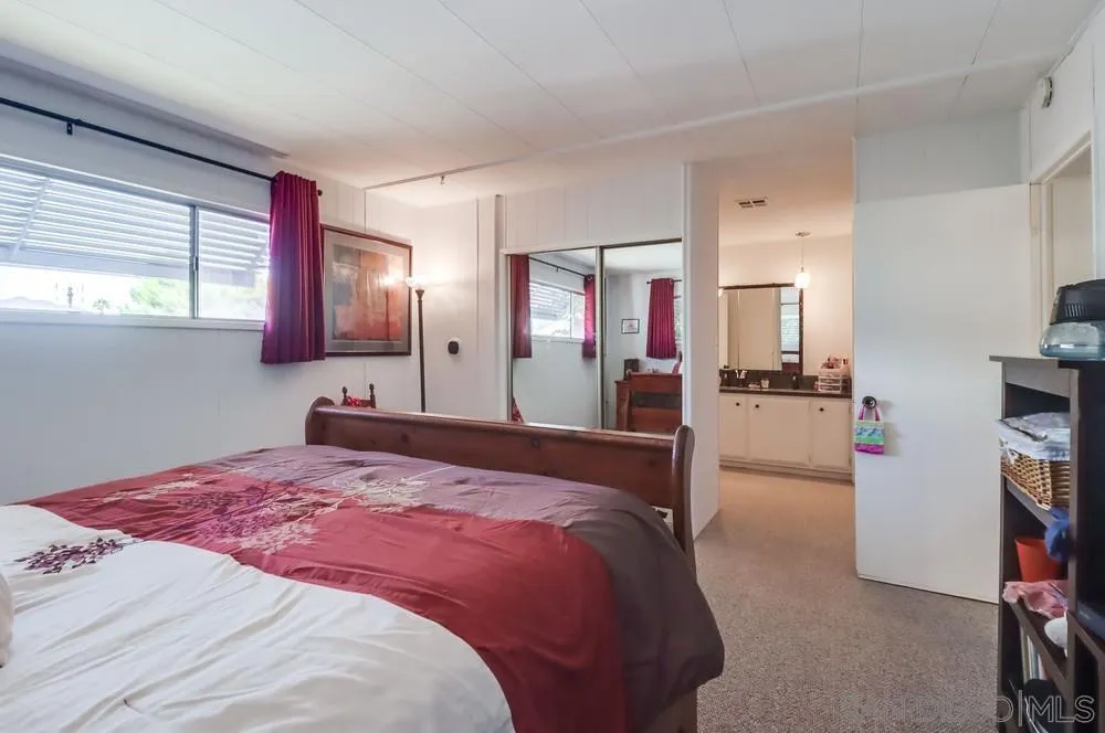 https://cdn.realtyfeed.com/cdn/127/2600789/e0f1efc7cf991ce76a215c30d43999f4.webp