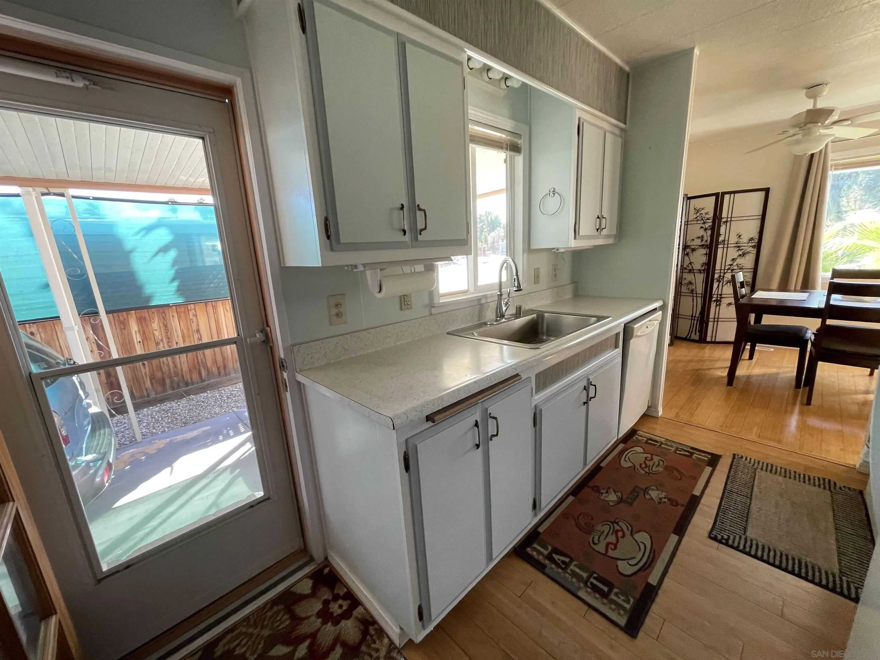 https://cdn.realtyfeed.com/cdn/127/2600791/e194d169183235911bfb0c26b178720a.webp