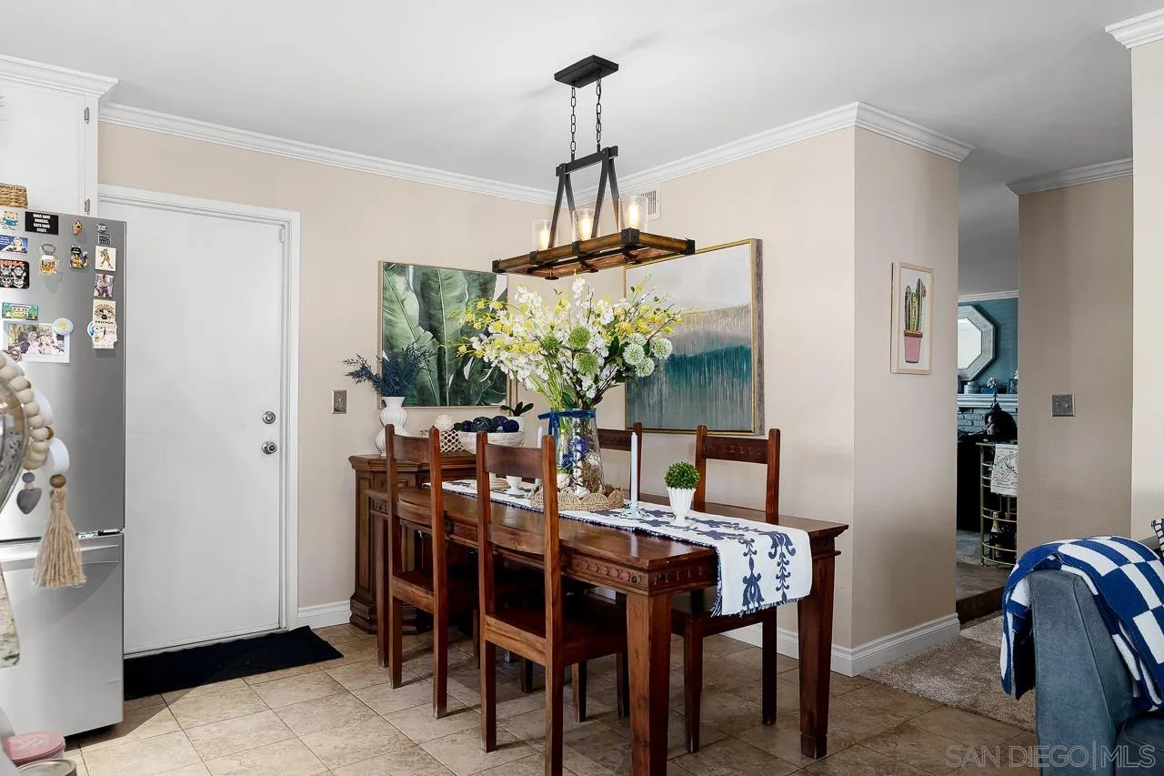 https://cdn.realtyfeed.com/cdn/127/2600792/9258cc759a27132095689ff7aa48027b.webp