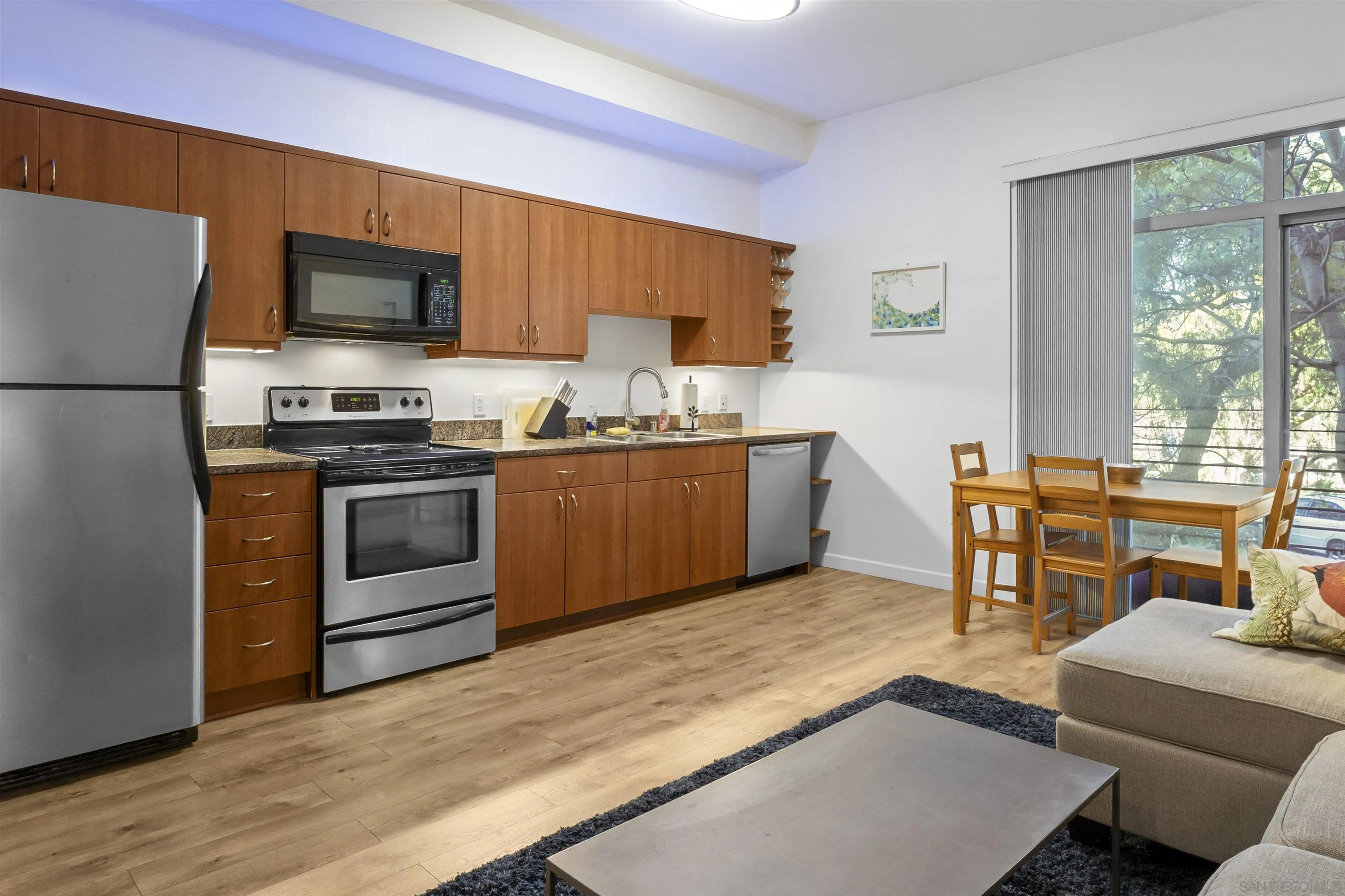 Photo #6: 2600794 Listing: Photo #6