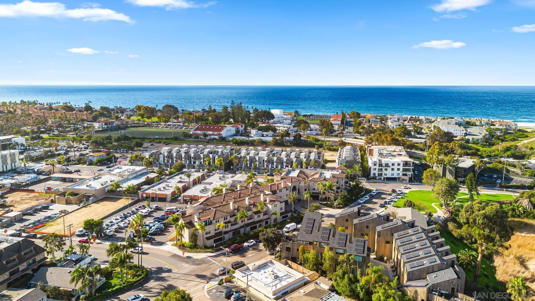 https://cdn.realtyfeed.com/cdn/127/2600796/055ac24e2abd40c9f6e7647b82405fd0.webp