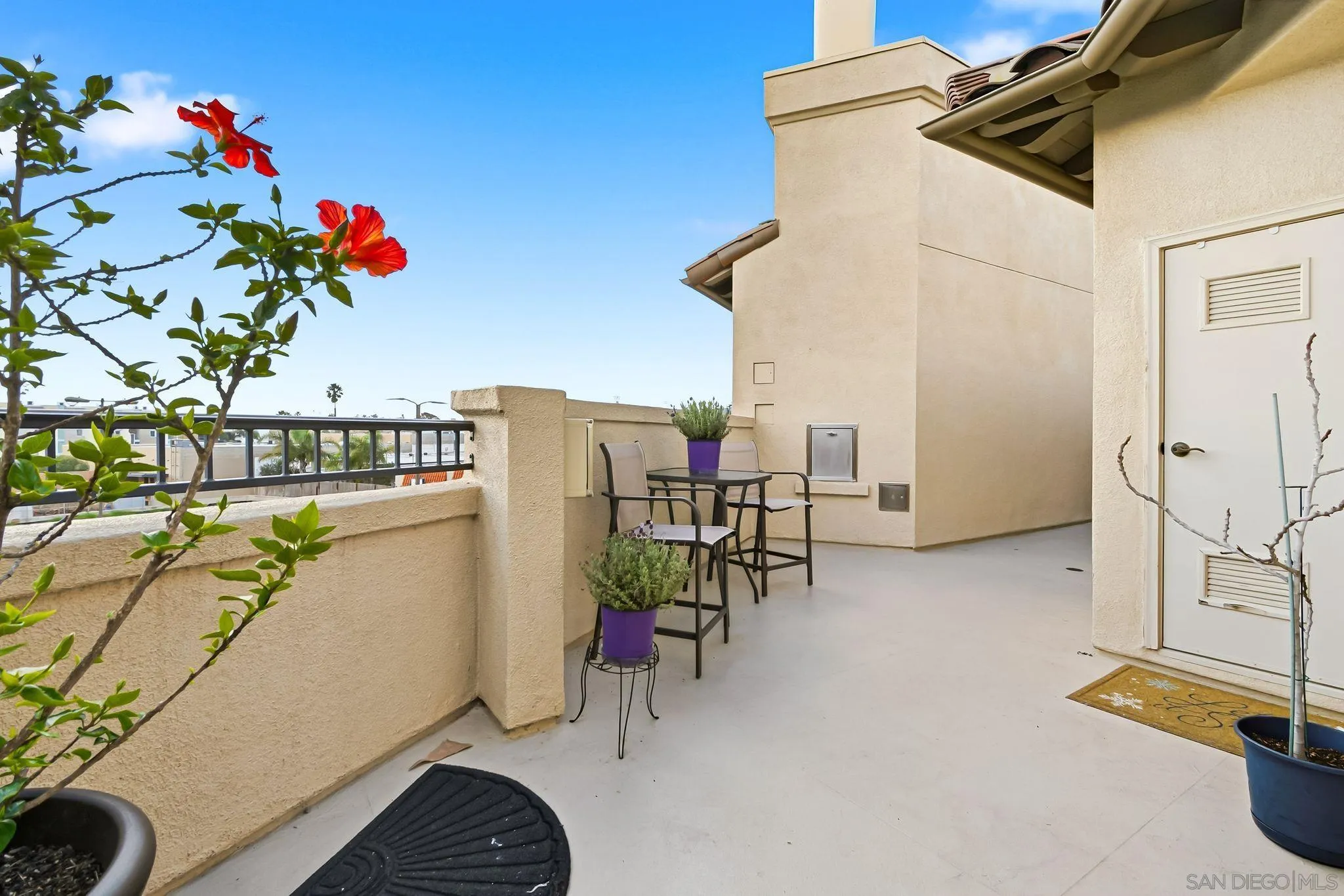 https://cdn.realtyfeed.com/cdn/127/2600796/fb61f8750d27d88d2be7baf0451bacc0.webp