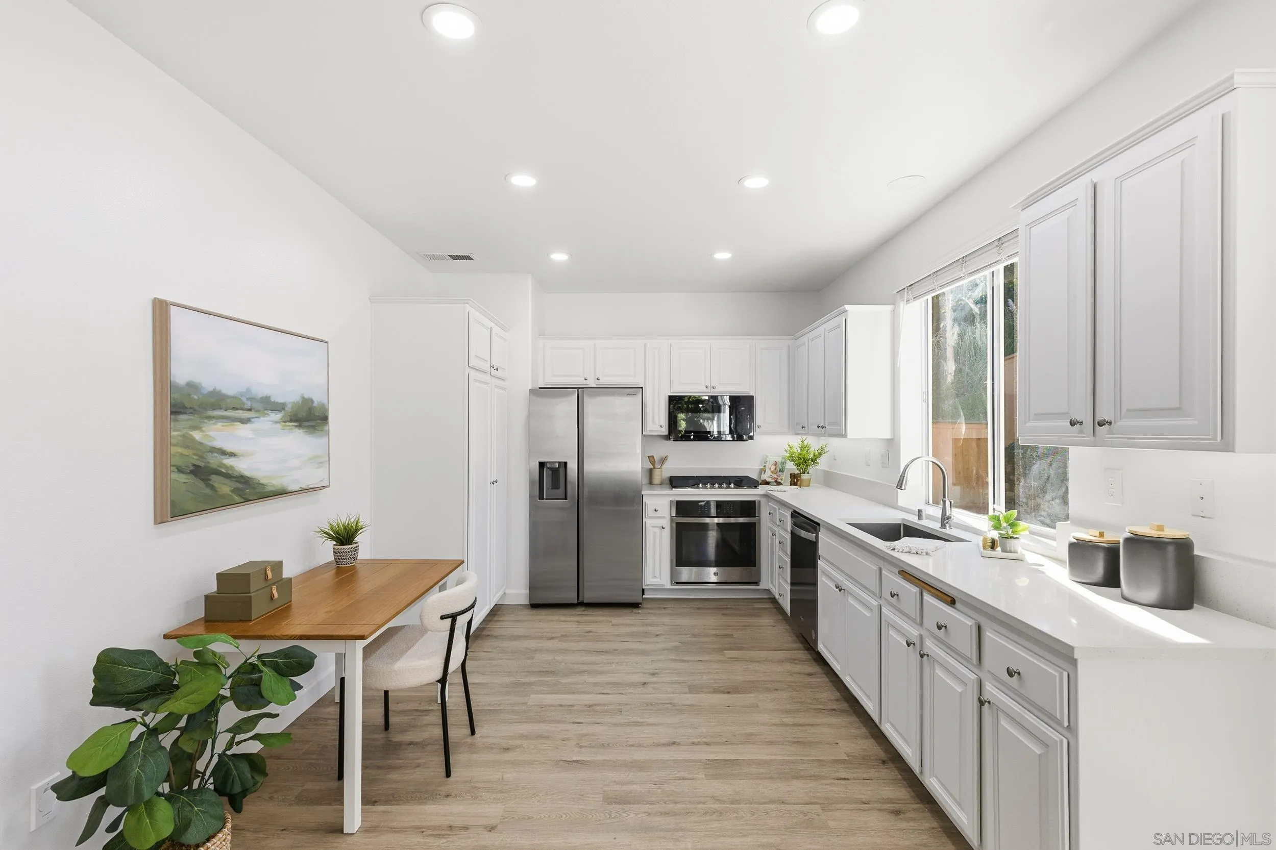 https://cdn.realtyfeed.com/cdn/127/2600805/03da29b86147430873fe5d8b83e63360.webp