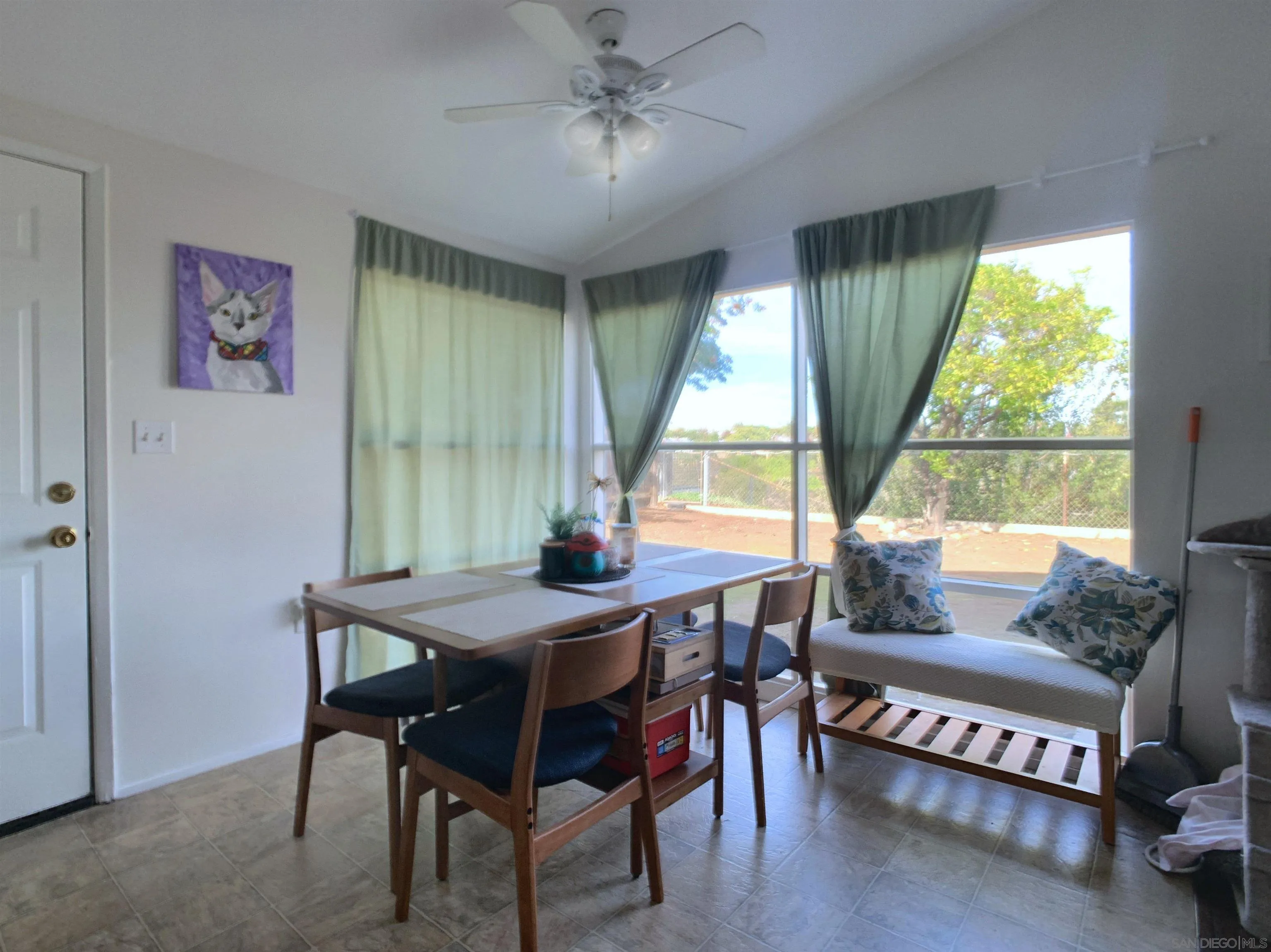 https://cdn.realtyfeed.com/cdn/127/2600806/c61690edc444357ee056c4b3a5515204.webp