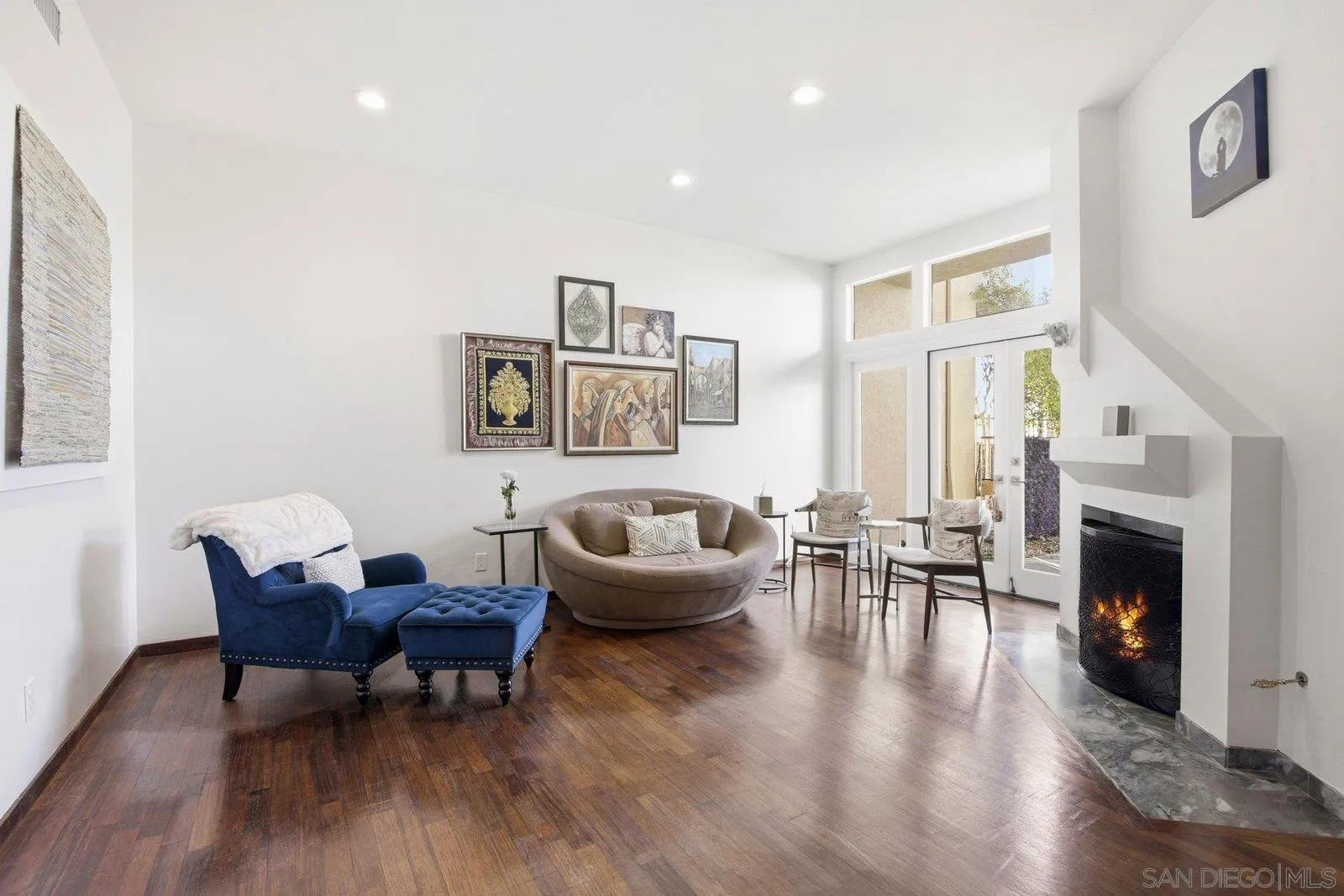 Photo #4: 2600807 Listing: Photo #4