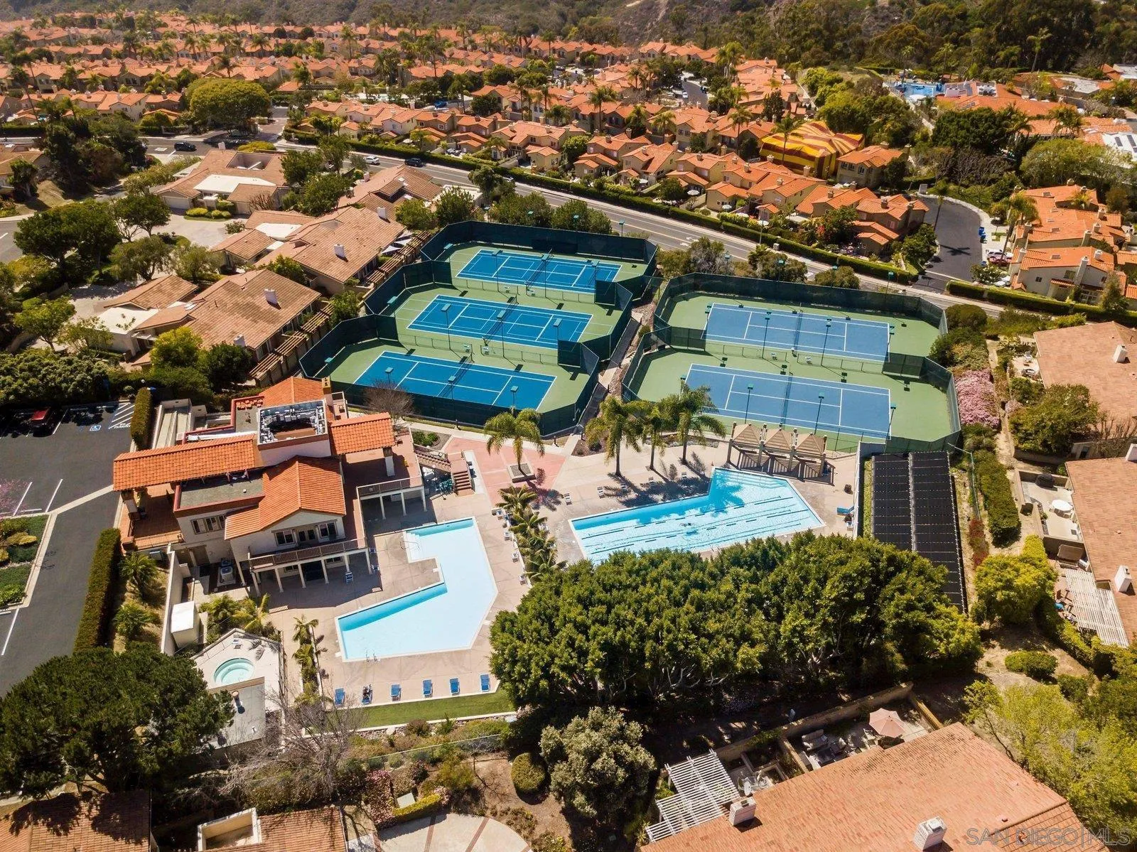 Photo #51: 2600807 Listing: Photo #51