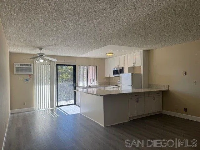 https://cdn.realtyfeed.com/cdn/127/2600811/3c224de5d1090f5c2c5916899c63a8c5.webp