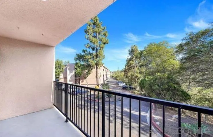 https://cdn.realtyfeed.com/cdn/127/2600811/a4b45c4a7935682e3b31c7a4b1a6e753.webp