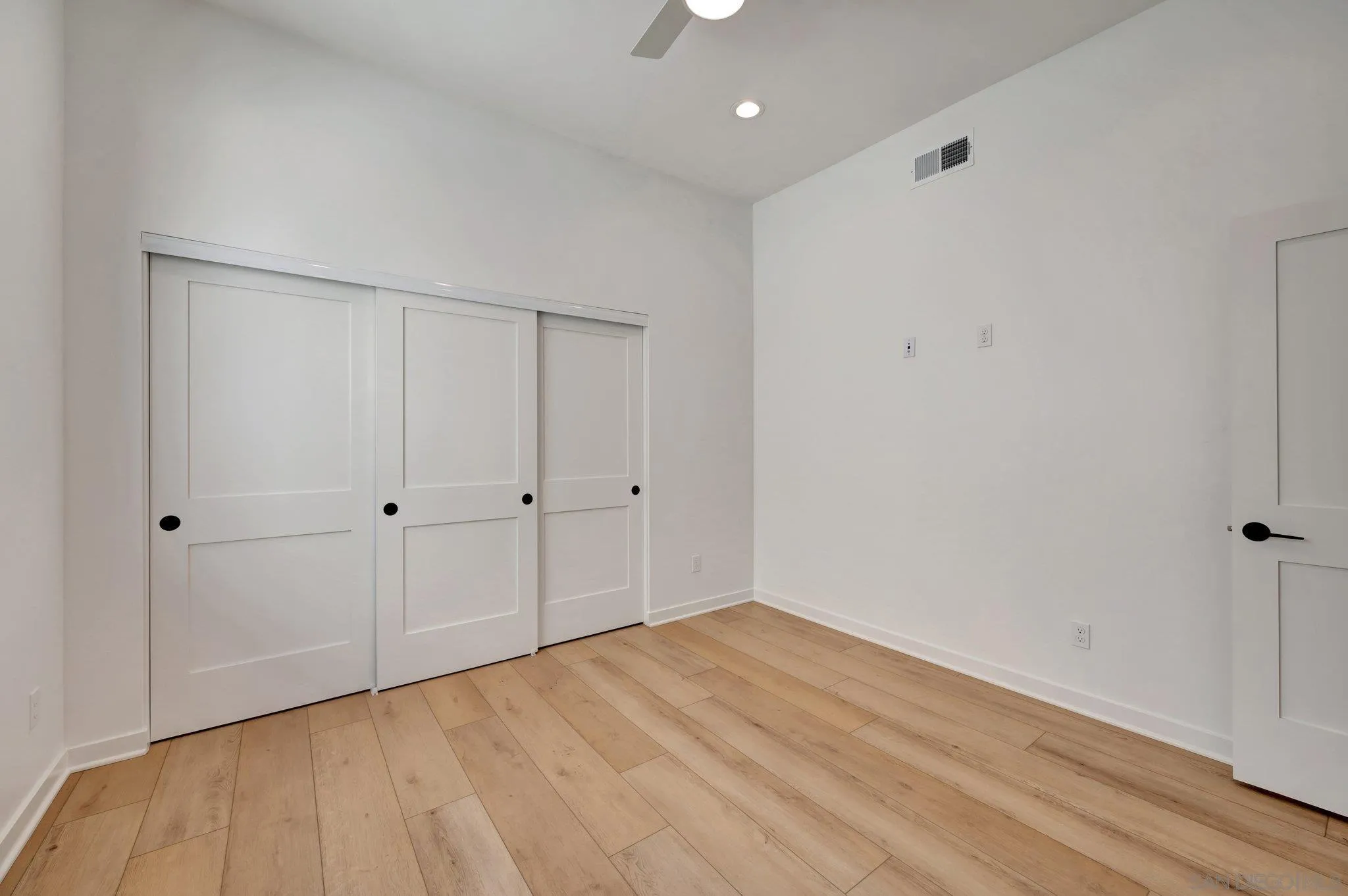 https://cdn.realtyfeed.com/cdn/127/2600816/a3375884555291240dc1f179237af523.webp