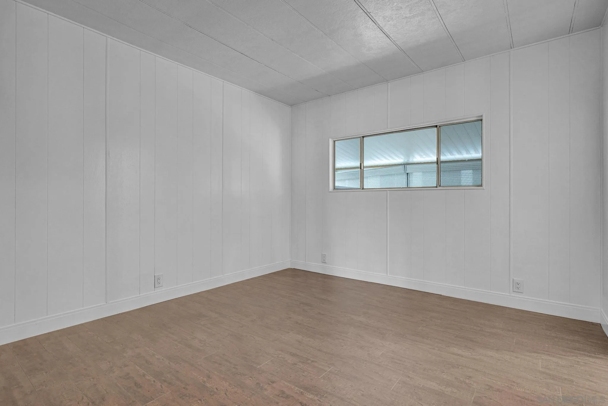 https://cdn.realtyfeed.com/cdn/127/2600817/15f049d77c4dea9bb55982361e009df9.webp