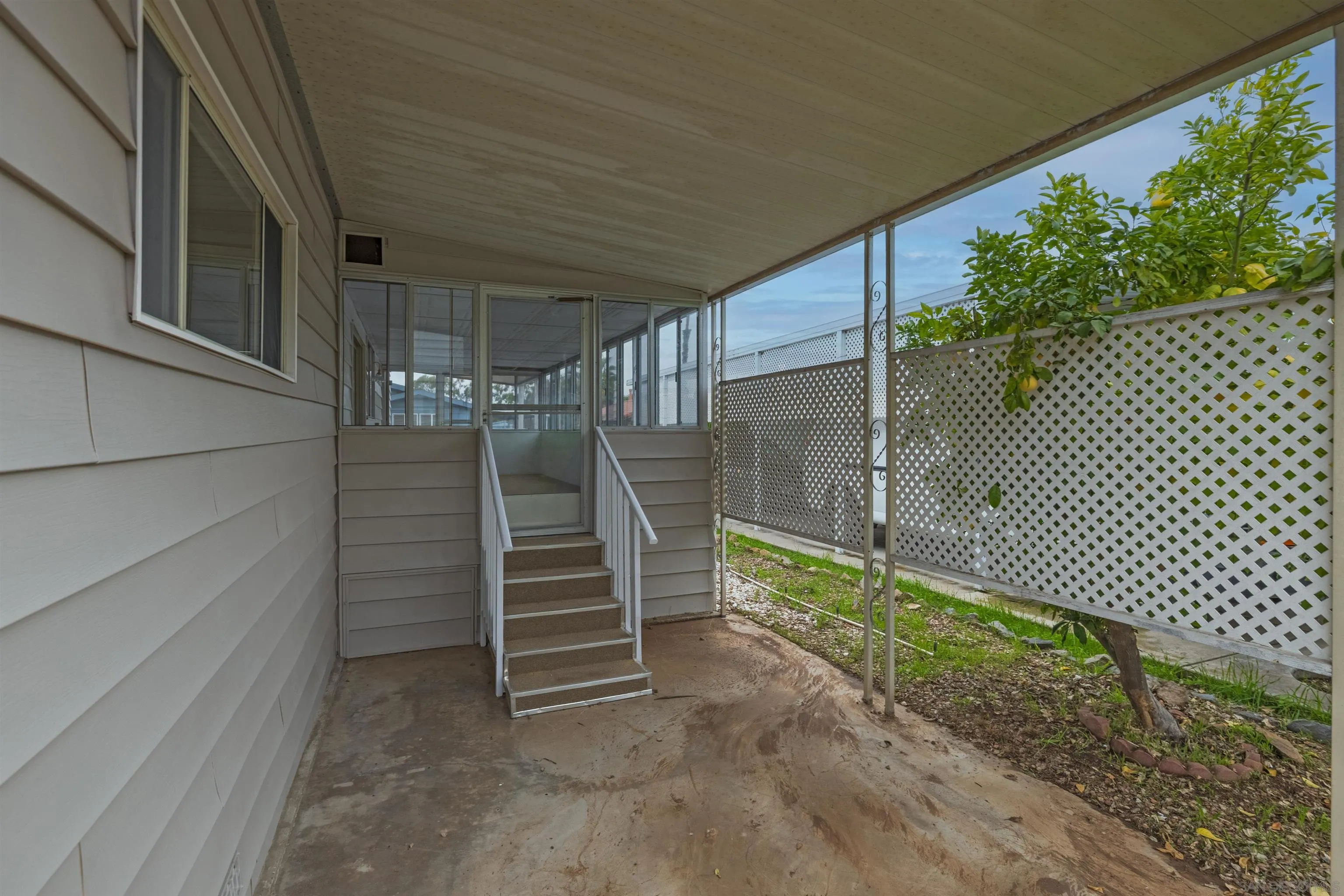 https://cdn.realtyfeed.com/cdn/127/2600817/5d637616920b9584ce4bffee96d86f79.webp