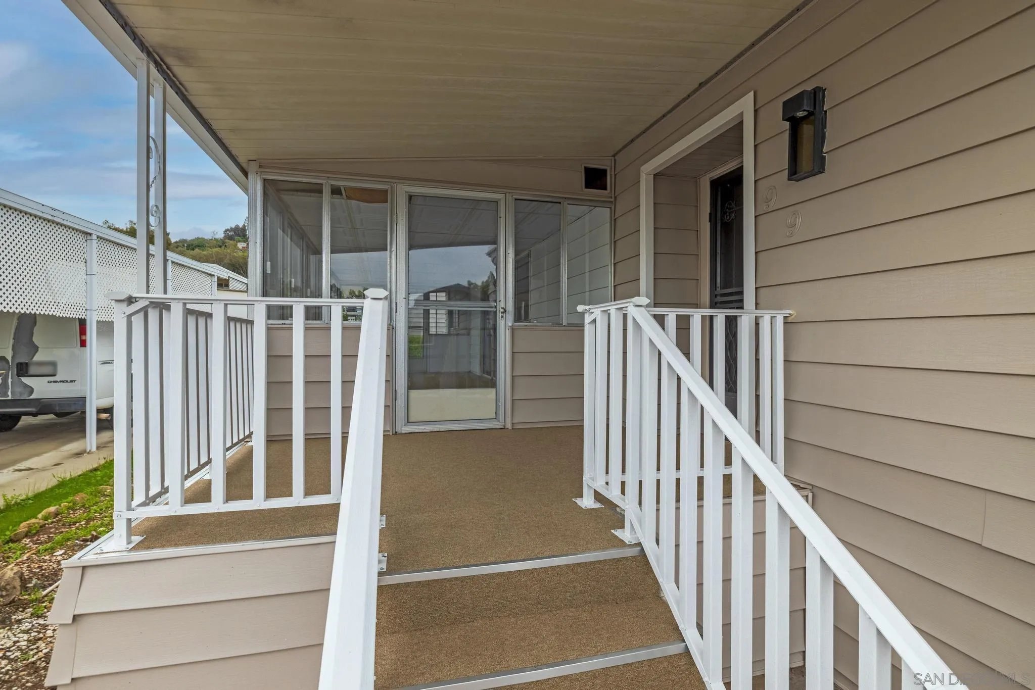https://cdn.realtyfeed.com/cdn/127/2600817/c4e6b2ecf81a6cb9046869d84653954d.webp