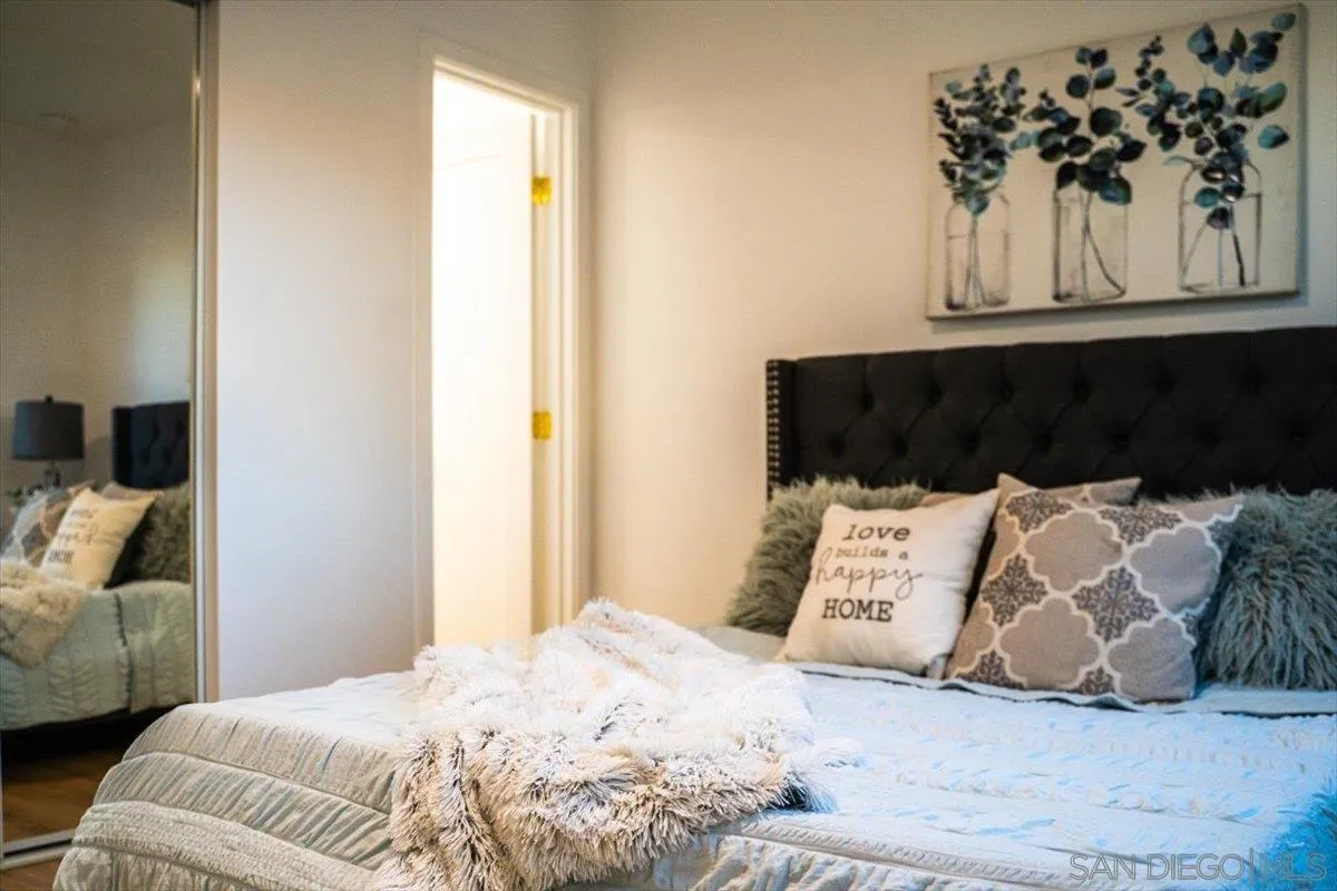 https://cdn.realtyfeed.com/cdn/127/2600820/cb8b013c690d520b59003f407ac4a51d.webp