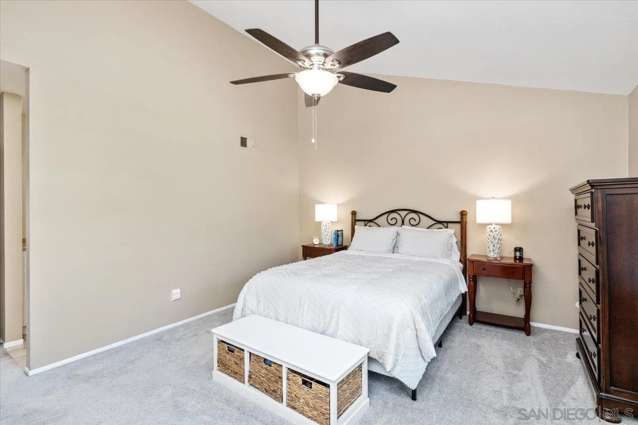 https://cdn.realtyfeed.com/cdn/127/2600822/ba92120e86ff27835831e40a96863af9.webp