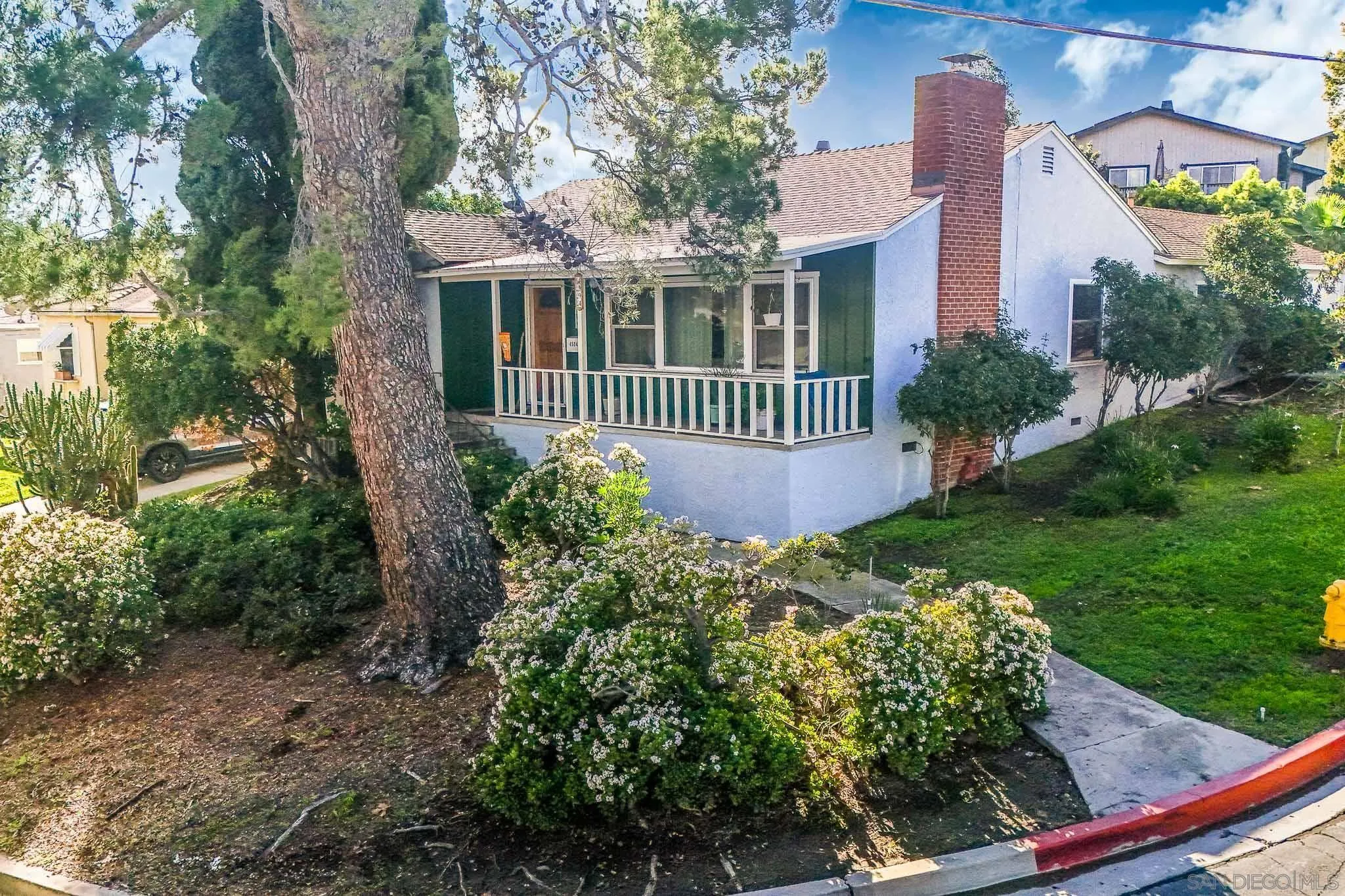 https://cdn.realtyfeed.com/cdn/127/2600830/63873b18bc107449a8627b23d5b0883f.webp