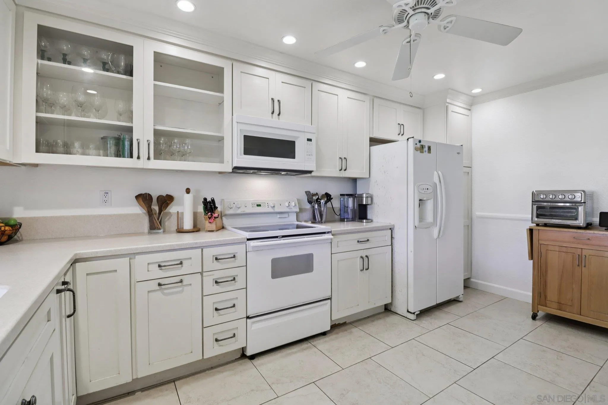 Photo #14: 2600832 Listing: Photo #14