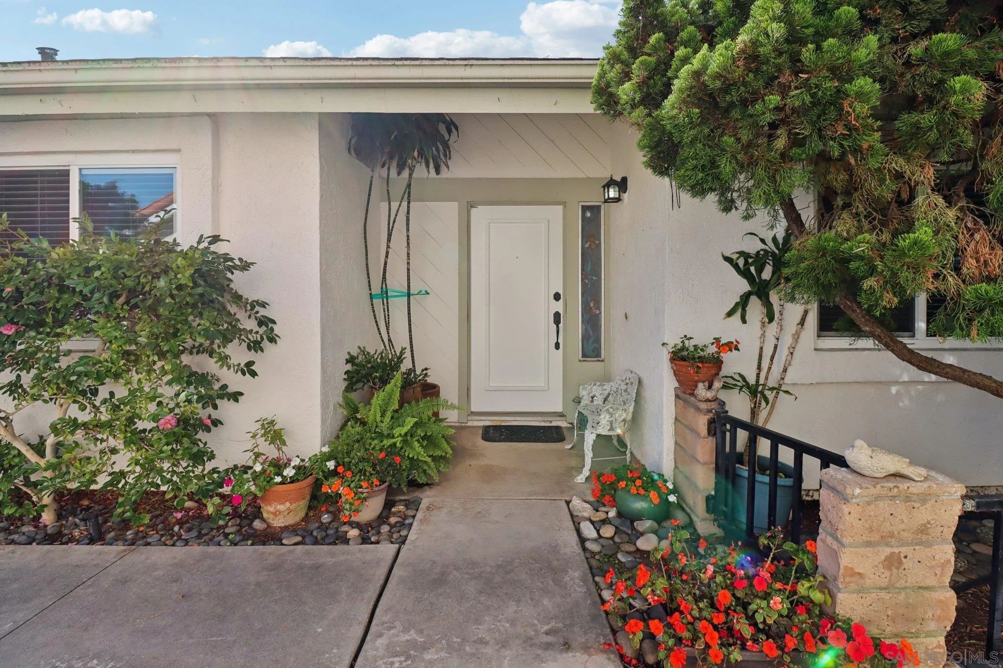 Photo #8: 2600832 Listing: Photo #8
