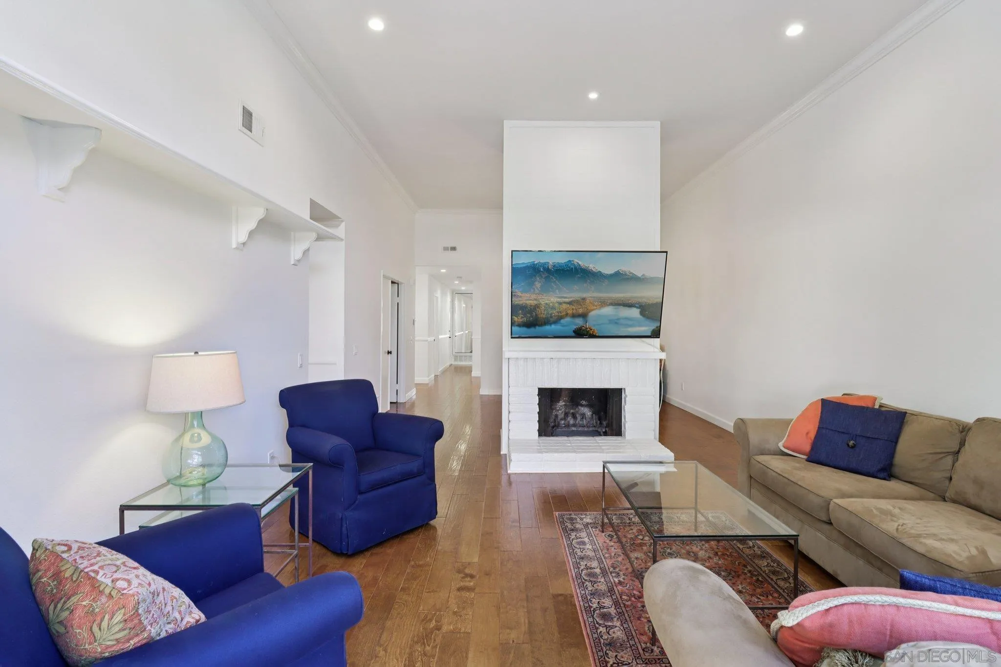 Photo #12: 2600832 Listing: Photo #12