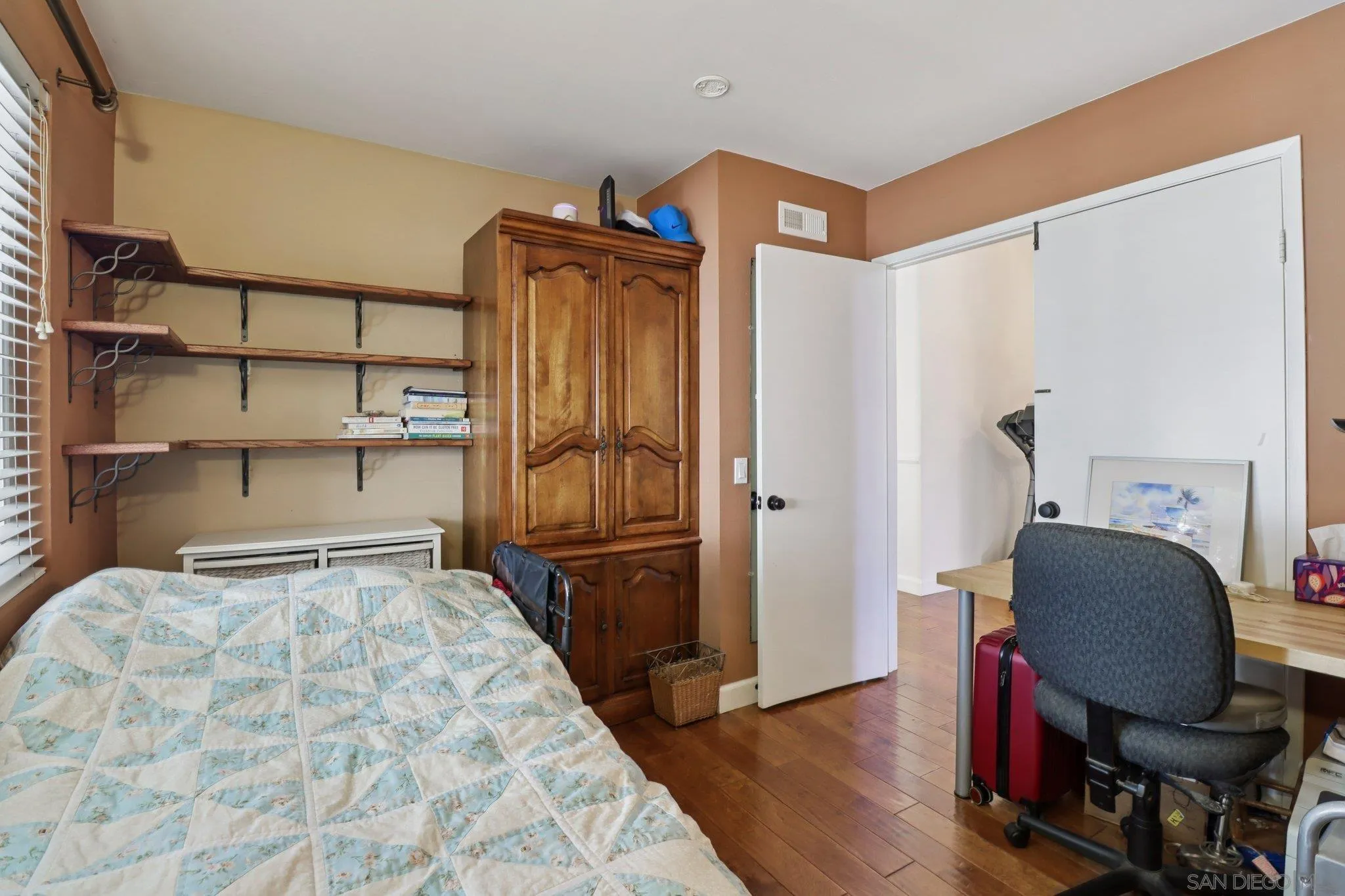 Photo #24: 2600832 Listing: Photo #24