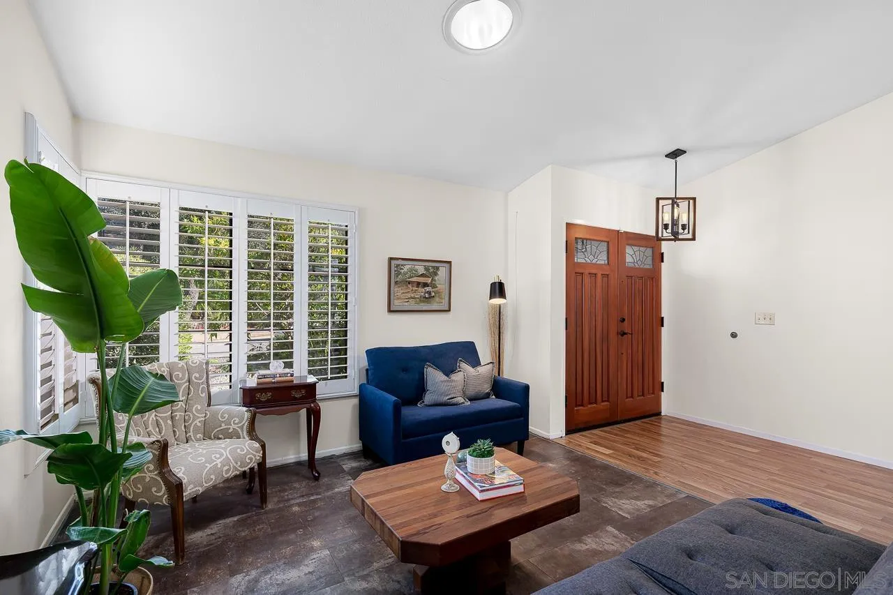 https://cdn.realtyfeed.com/cdn/127/2600834/c1b03aa1012ffa5342419c217a598255.webp