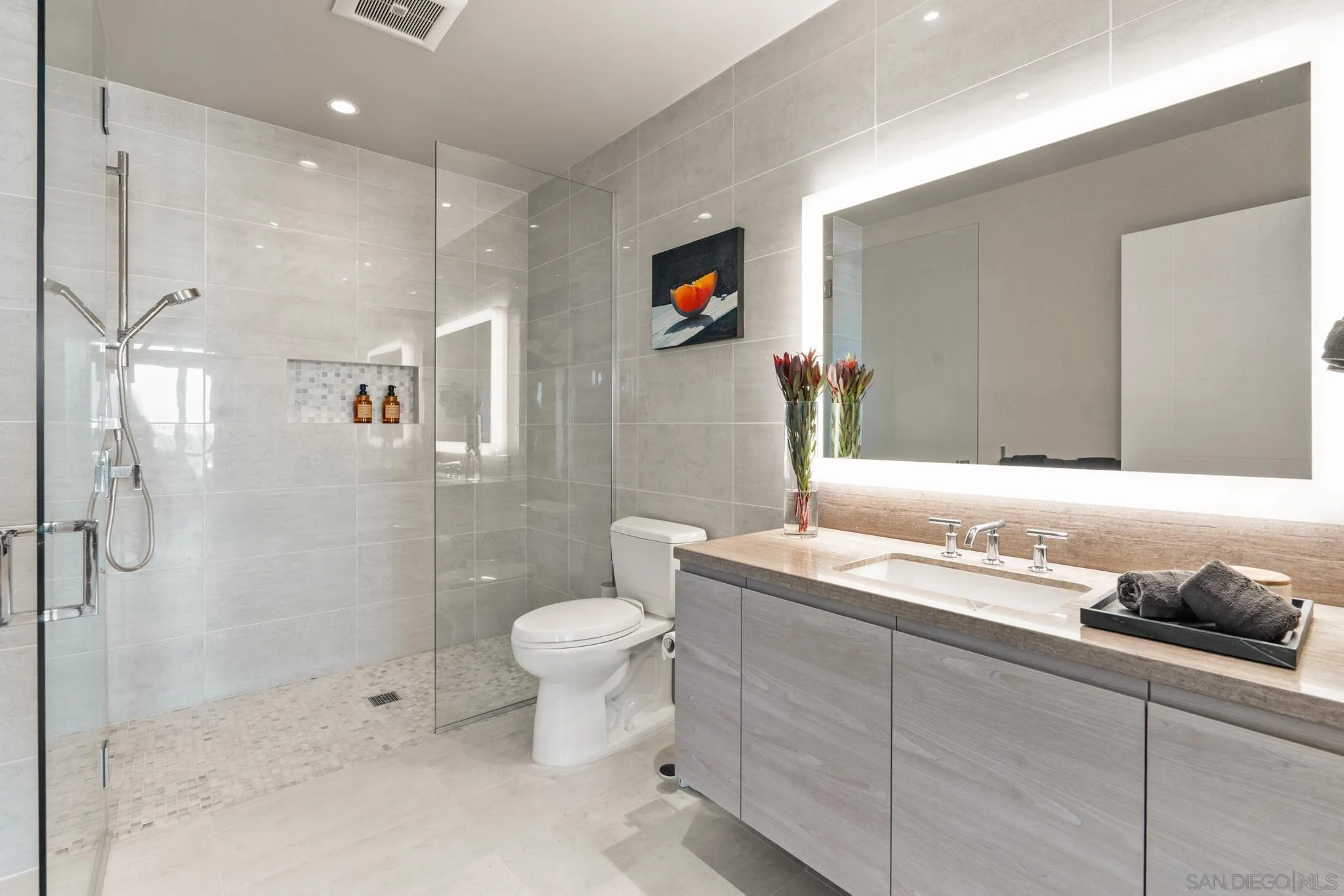 Photo #44: 2600839 Listing: Photo #44