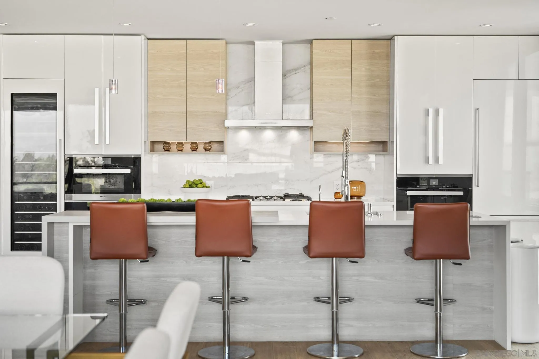 Photo #11: 2600839 Listing: Photo #11