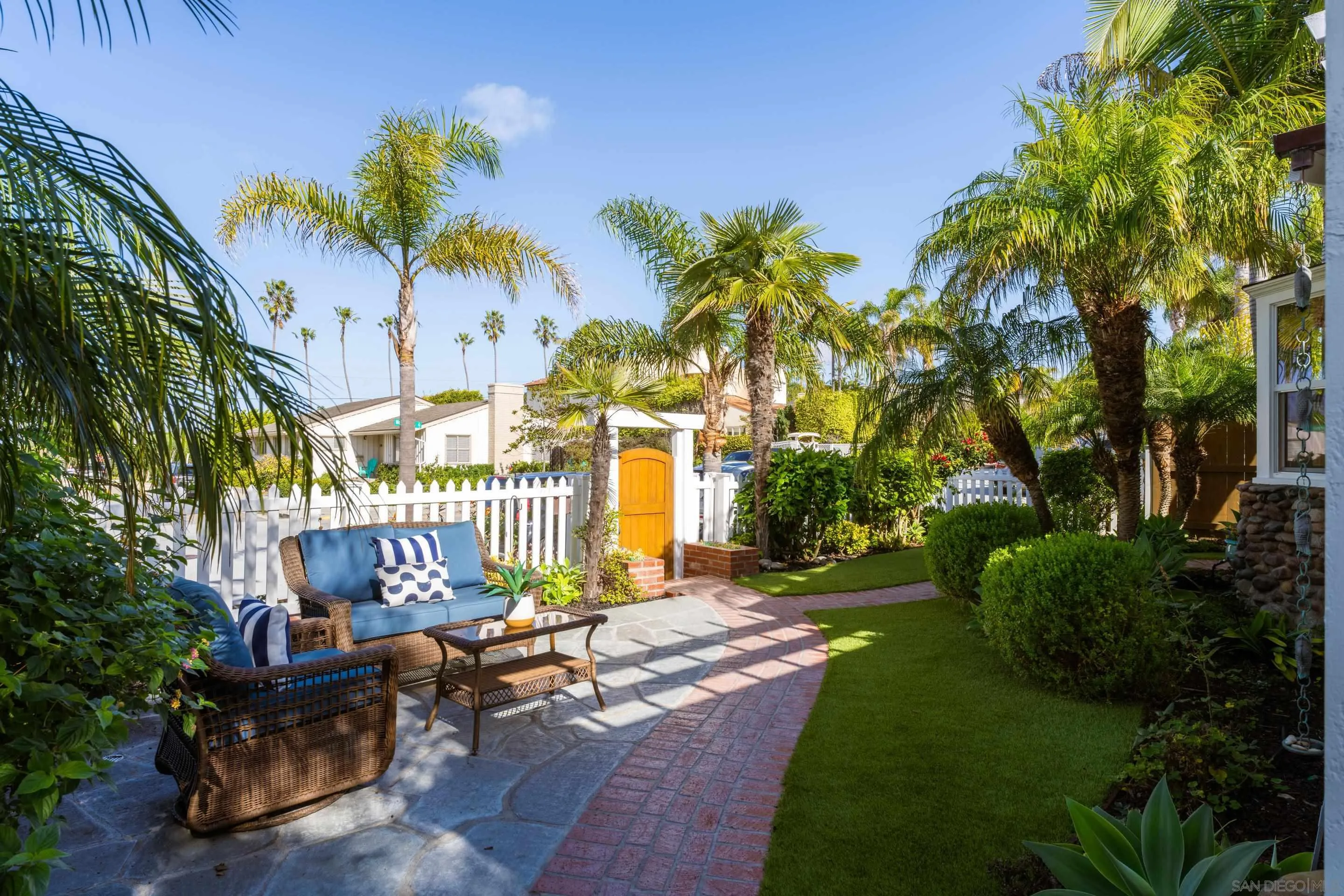 https://cdn.realtyfeed.com/cdn/127/2600841/60252621f58d03fc59c36a205c2c0543.webp