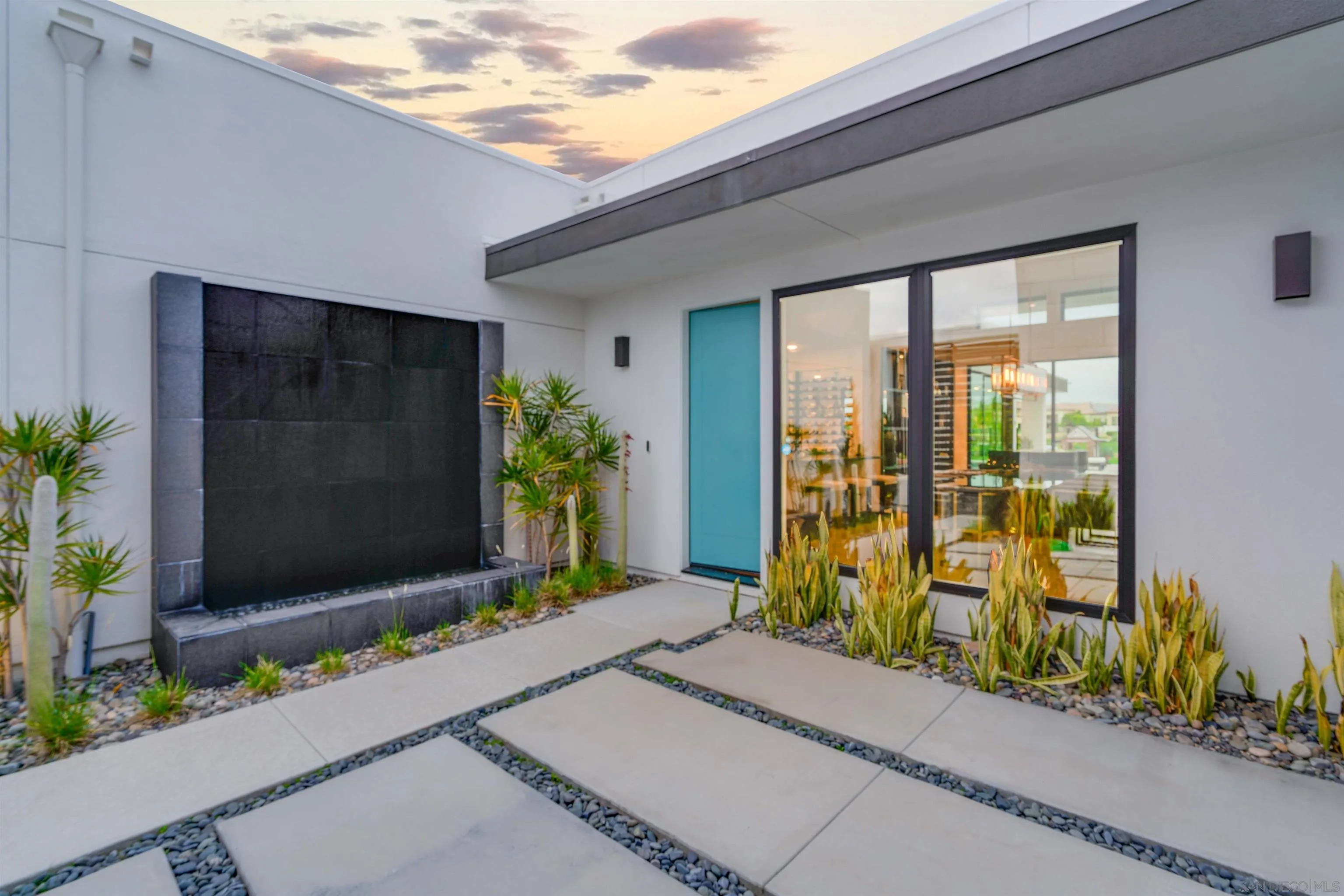 https://cdn.realtyfeed.com/cdn/127/2600850/176b1a42181e82058d38cb4685064150.webp