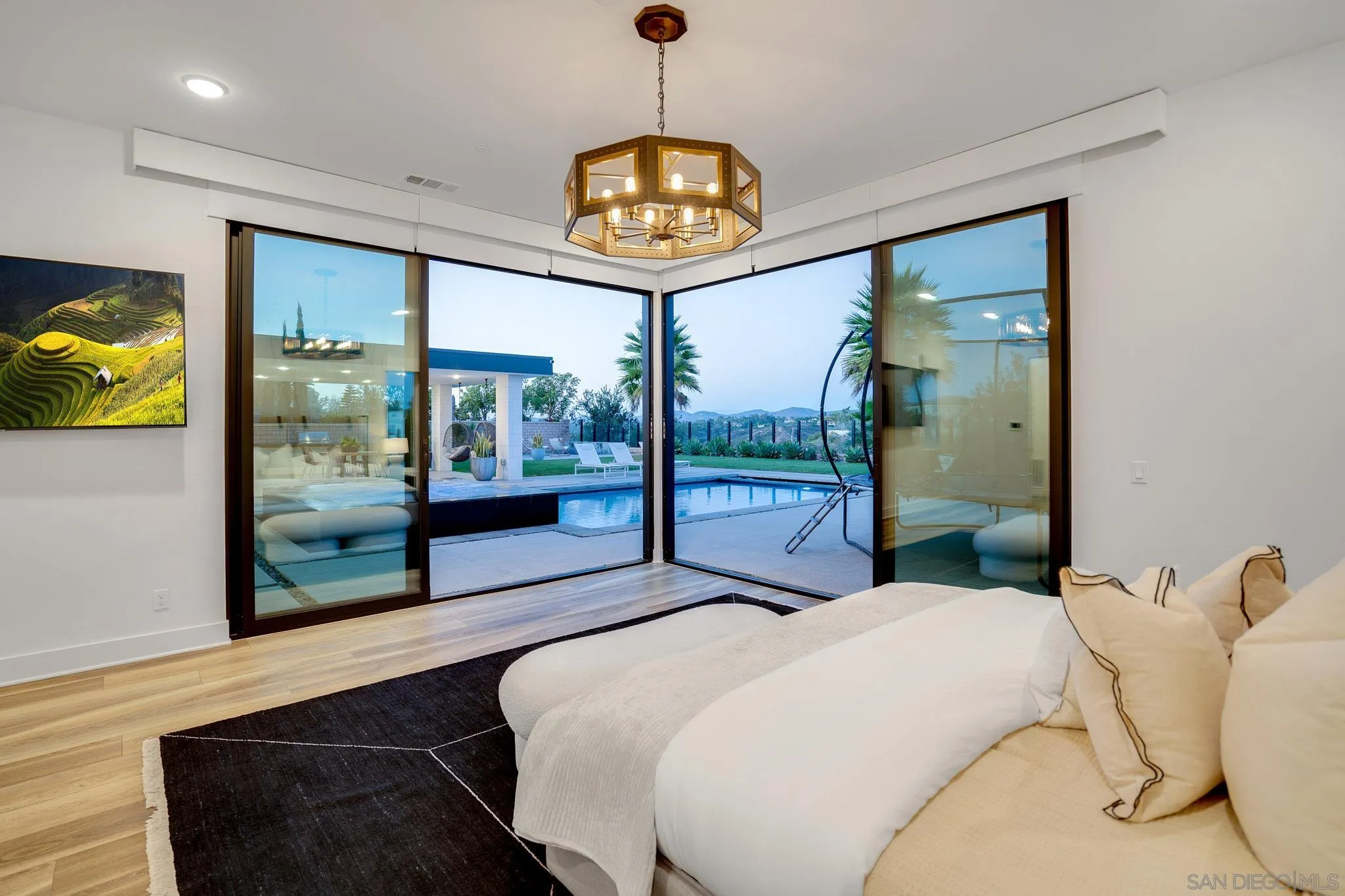 https://cdn.realtyfeed.com/cdn/127/2600850/588526b0349cd3327d3c167ce7650160.webp