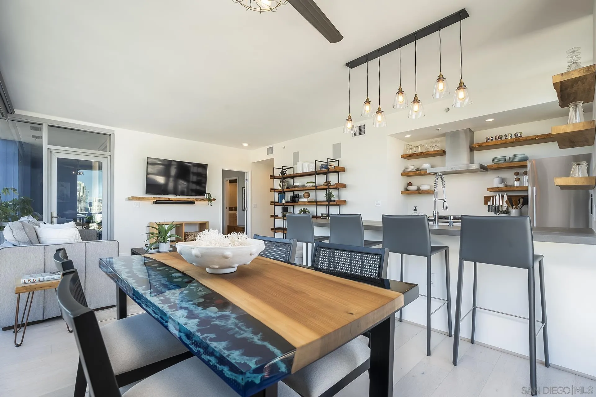 Photo #12: 2600851 Listing: Photo #12