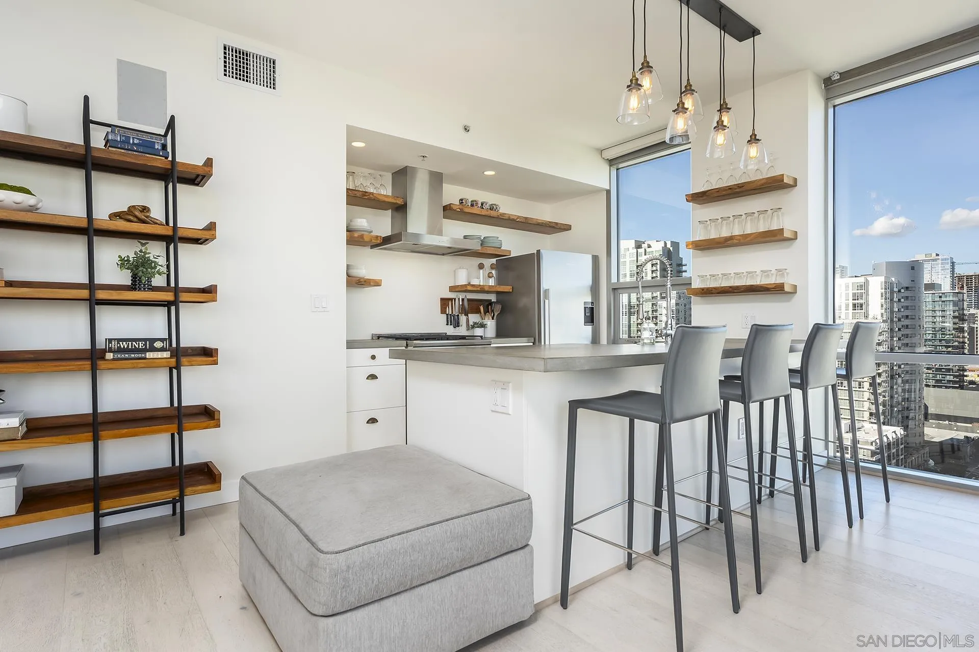 Photo #15: 2600851 Listing: Photo #15