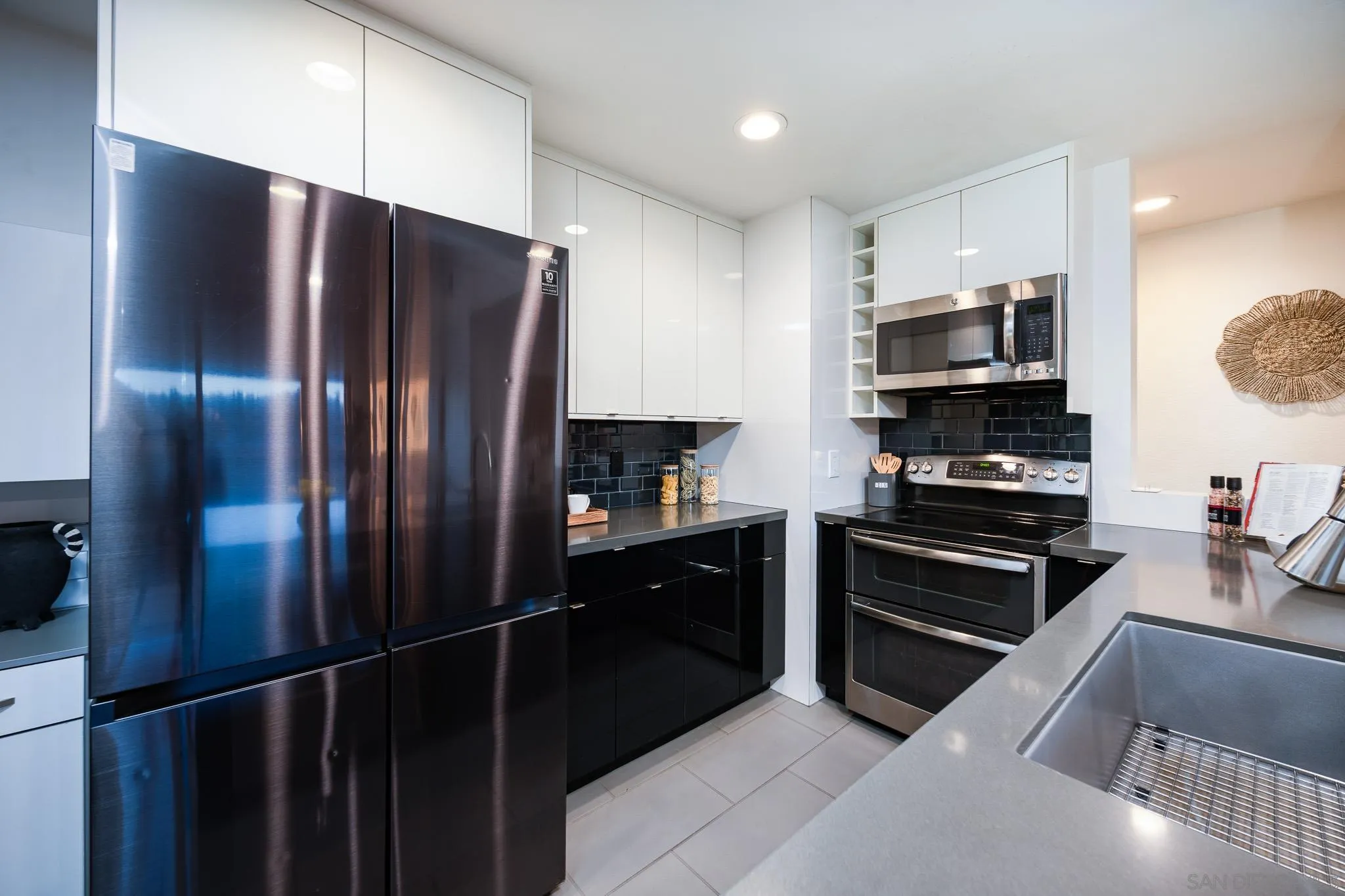 Photo #10: 2600859 Listing: Photo #10