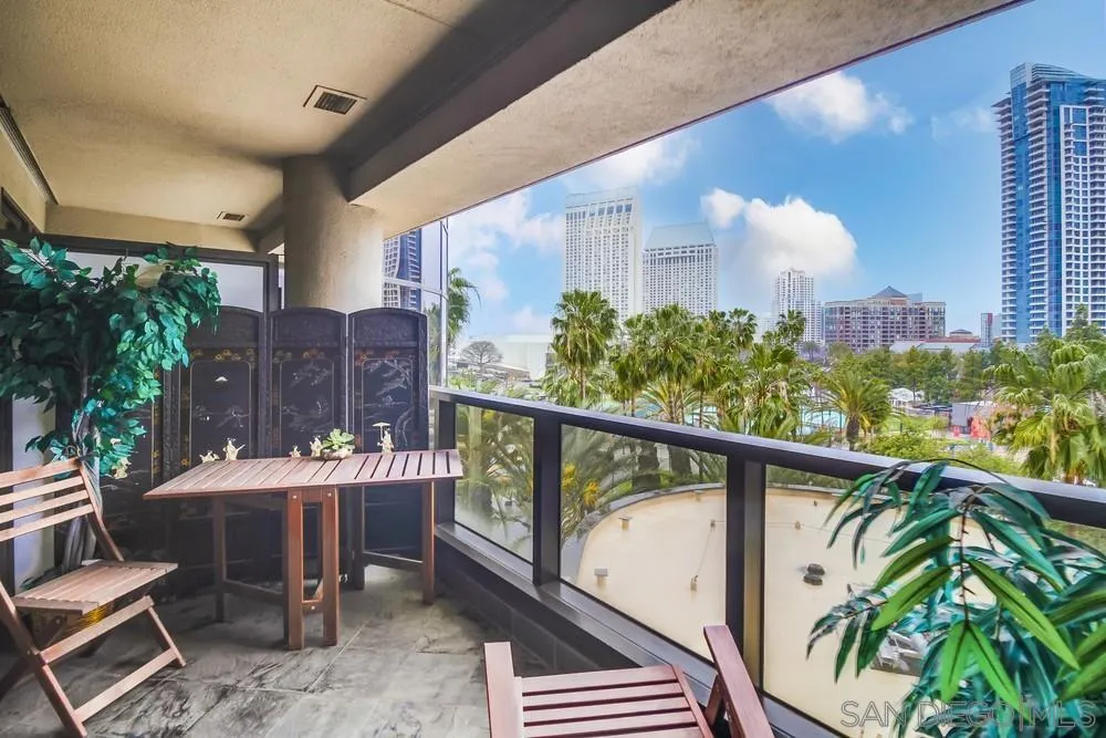 Photo #12: 2600871 Listing: Photo #12