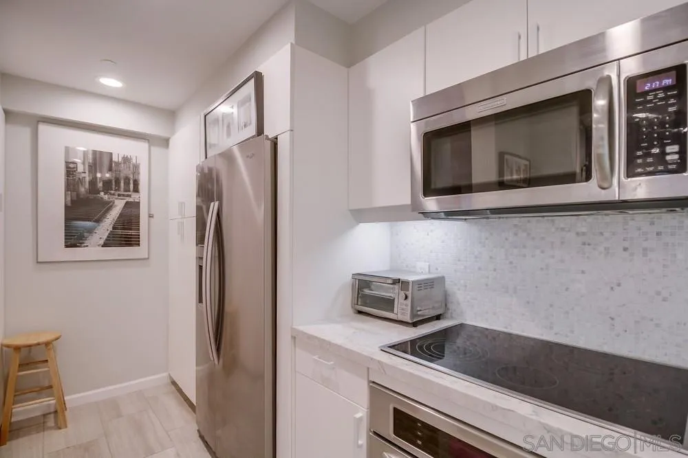 Photo #10: 2600871 Listing: Photo #10