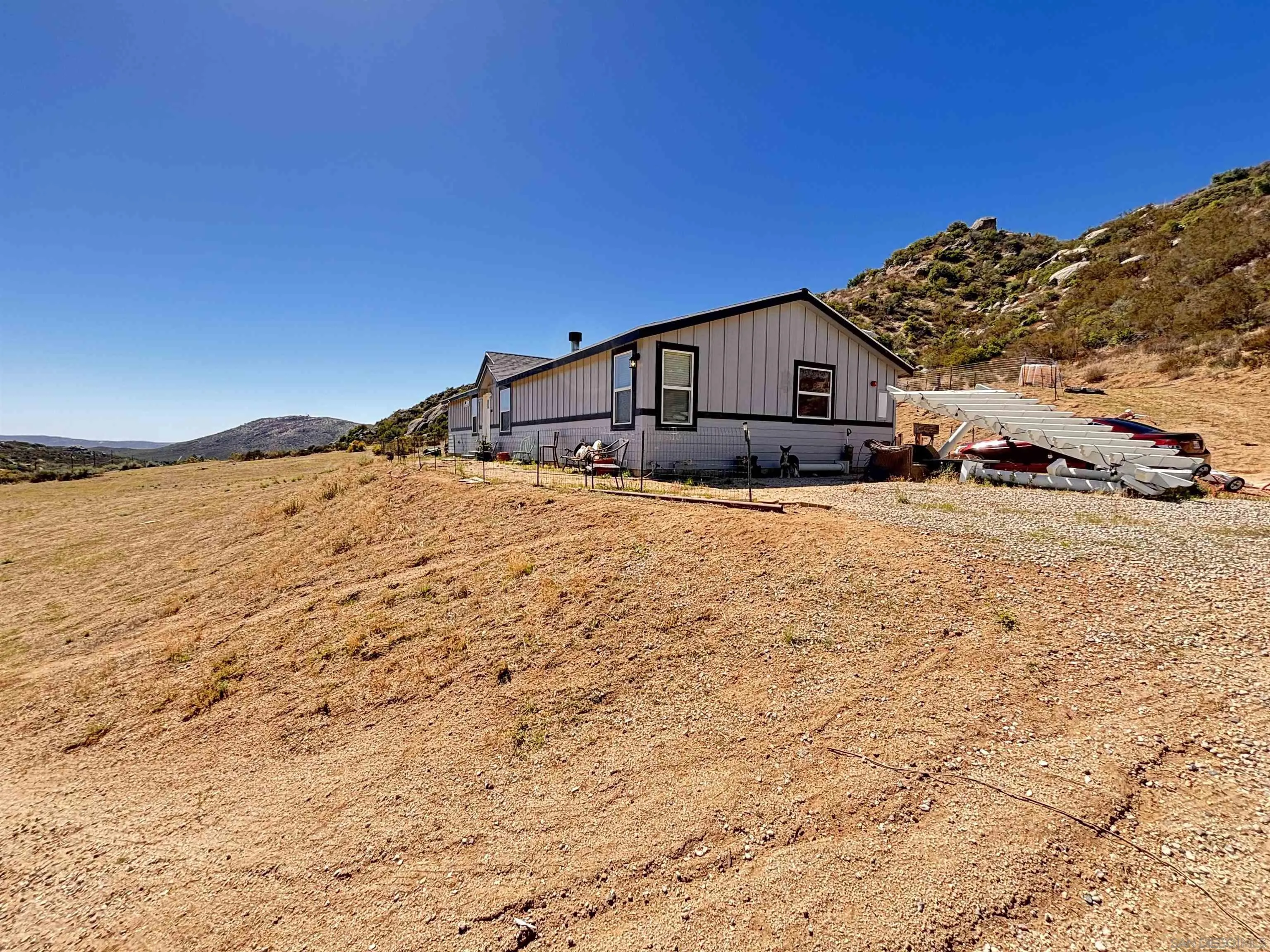 https://cdn.realtyfeed.com/cdn/127/2600873/7a38d8e992783149707e0c95931103de.webp
