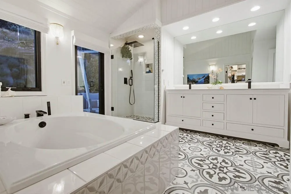 https://cdn.realtyfeed.com/cdn/127/2600876/9950c229ba78c0029d0e1b266368a3d2.webp