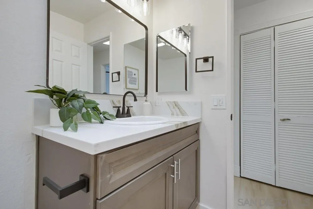 https://cdn.realtyfeed.com/cdn/127/2600879/905d436aebaea6a7f039255d423d67ce.webp