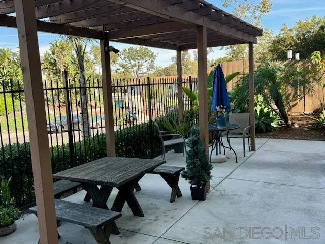 https://cdn.realtyfeed.com/cdn/127/2600902/62c1118b2a12ddb23316621ef6fd60e2.webp