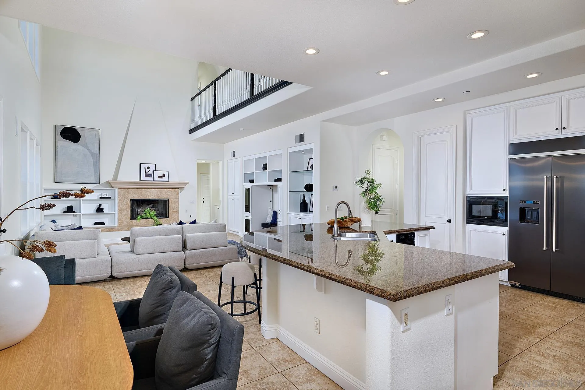 https://cdn.realtyfeed.com/cdn/127/2600904/3f4353c1796a9e51793741f3a2f6dbfb.webp