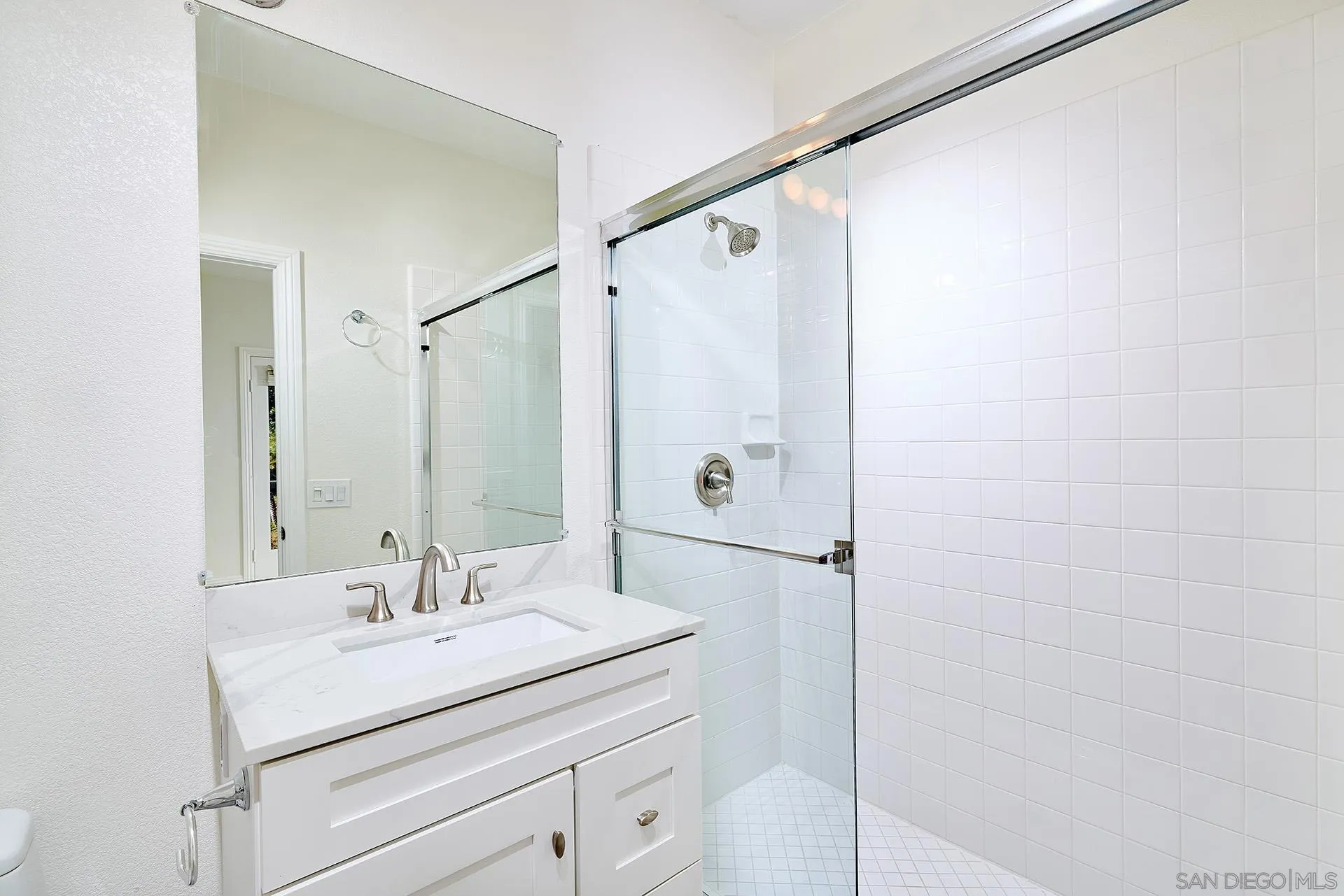 https://cdn.realtyfeed.com/cdn/127/2600904/71596c180e9c41902b422c886dbc11a4.webp